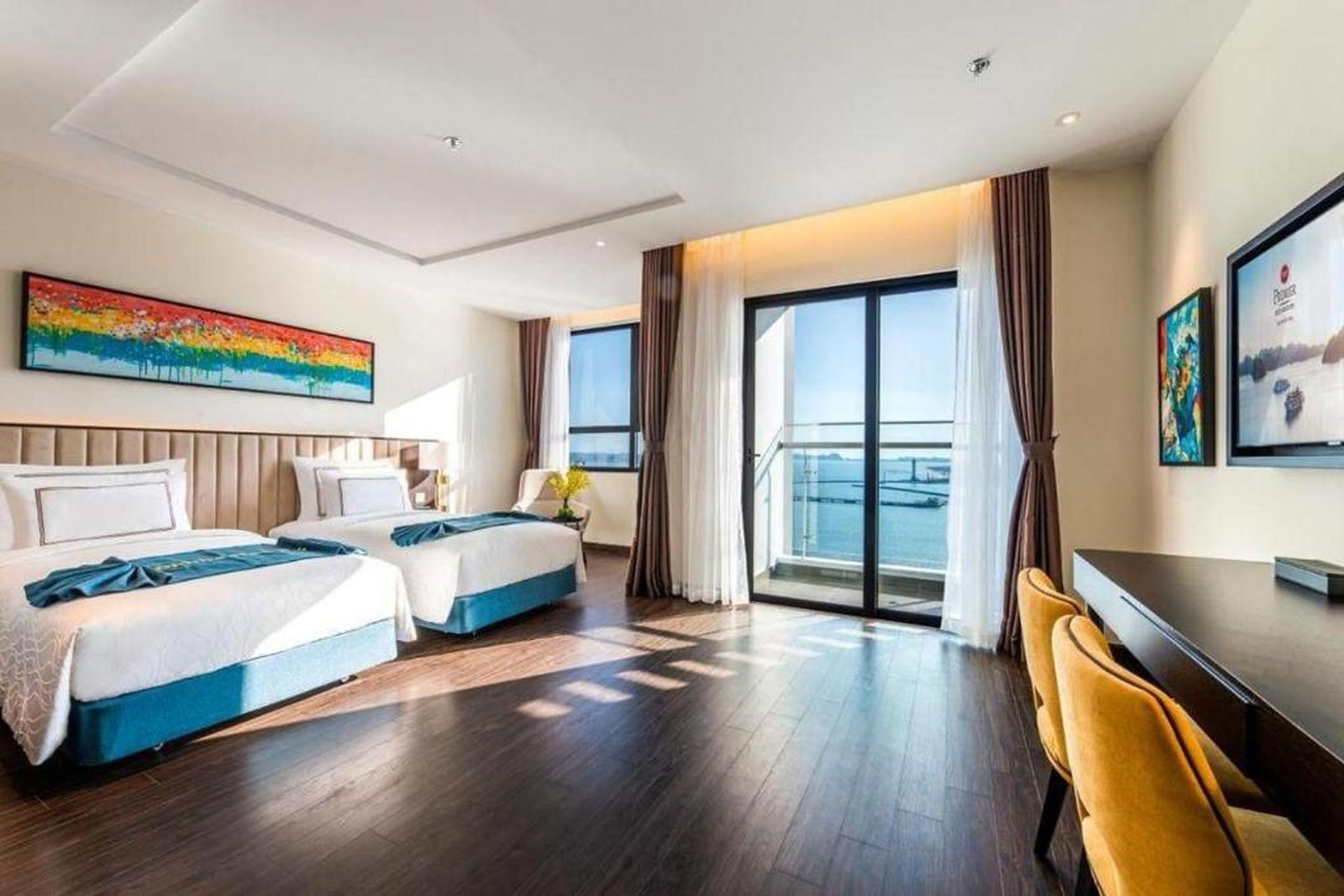Sapphire Ha Long Luxury Apartment 1108 - Hình 5