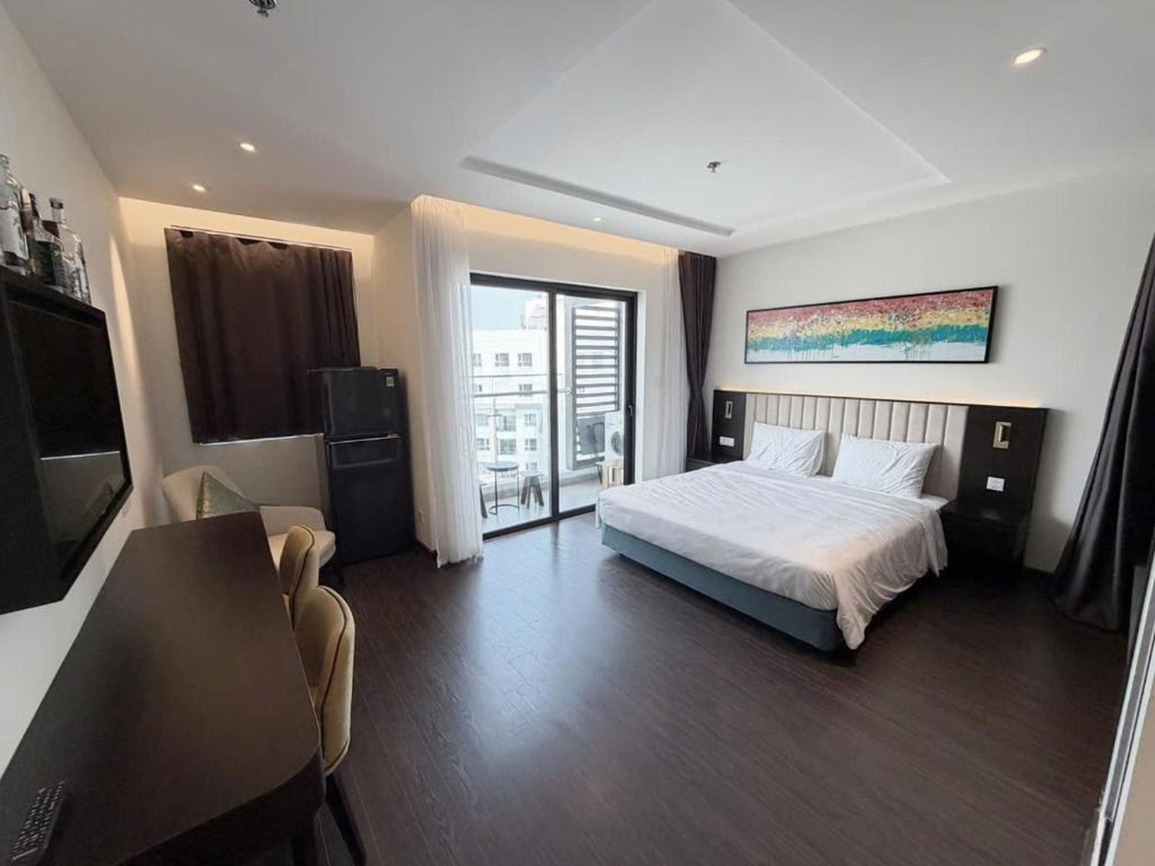 Sapphire Ha Long Apartment - Sea View - Hình 27