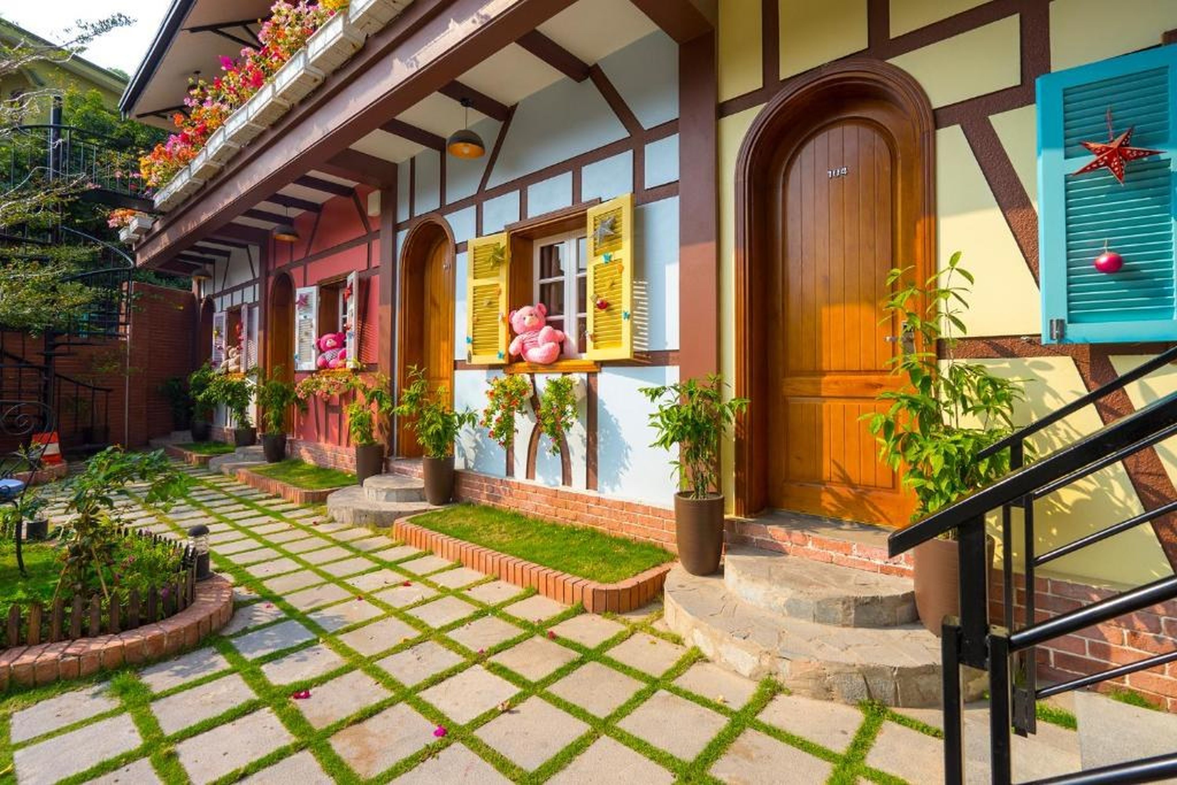 Little Colmar - Homestay & Pottery Studio - Hình 36