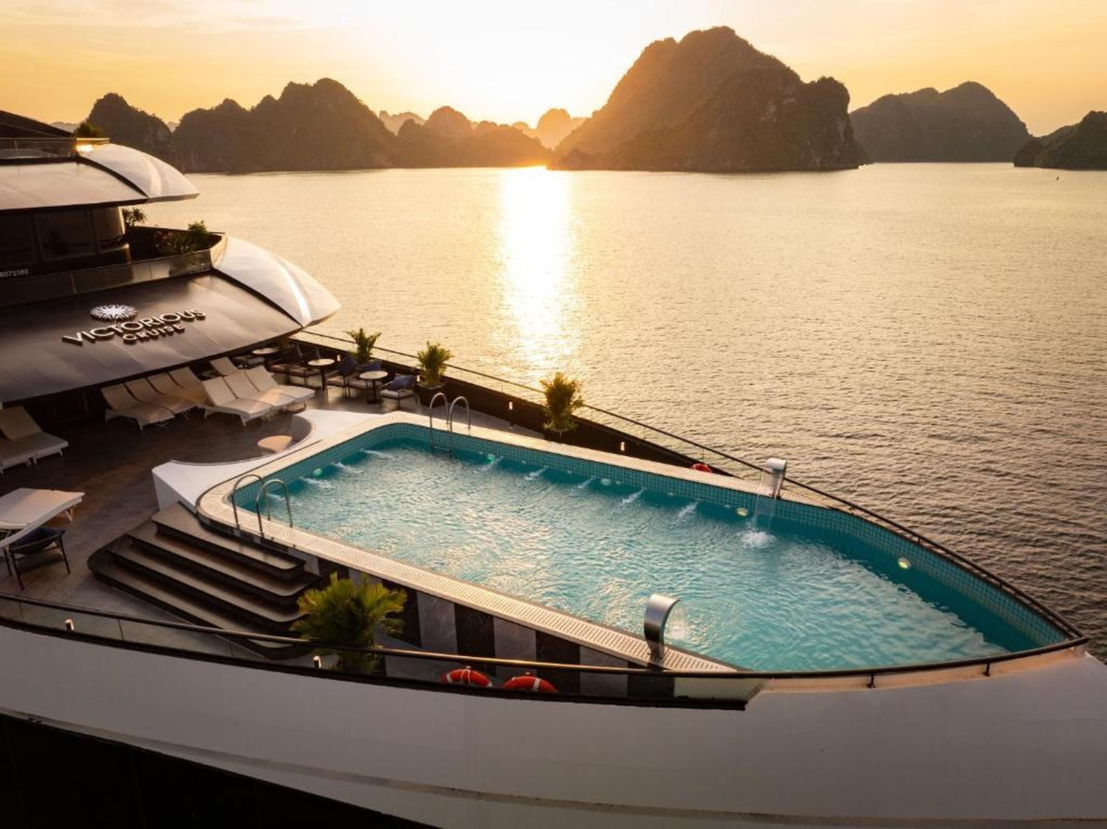 Victorious Cruise Ha Long Bay - Hình 13