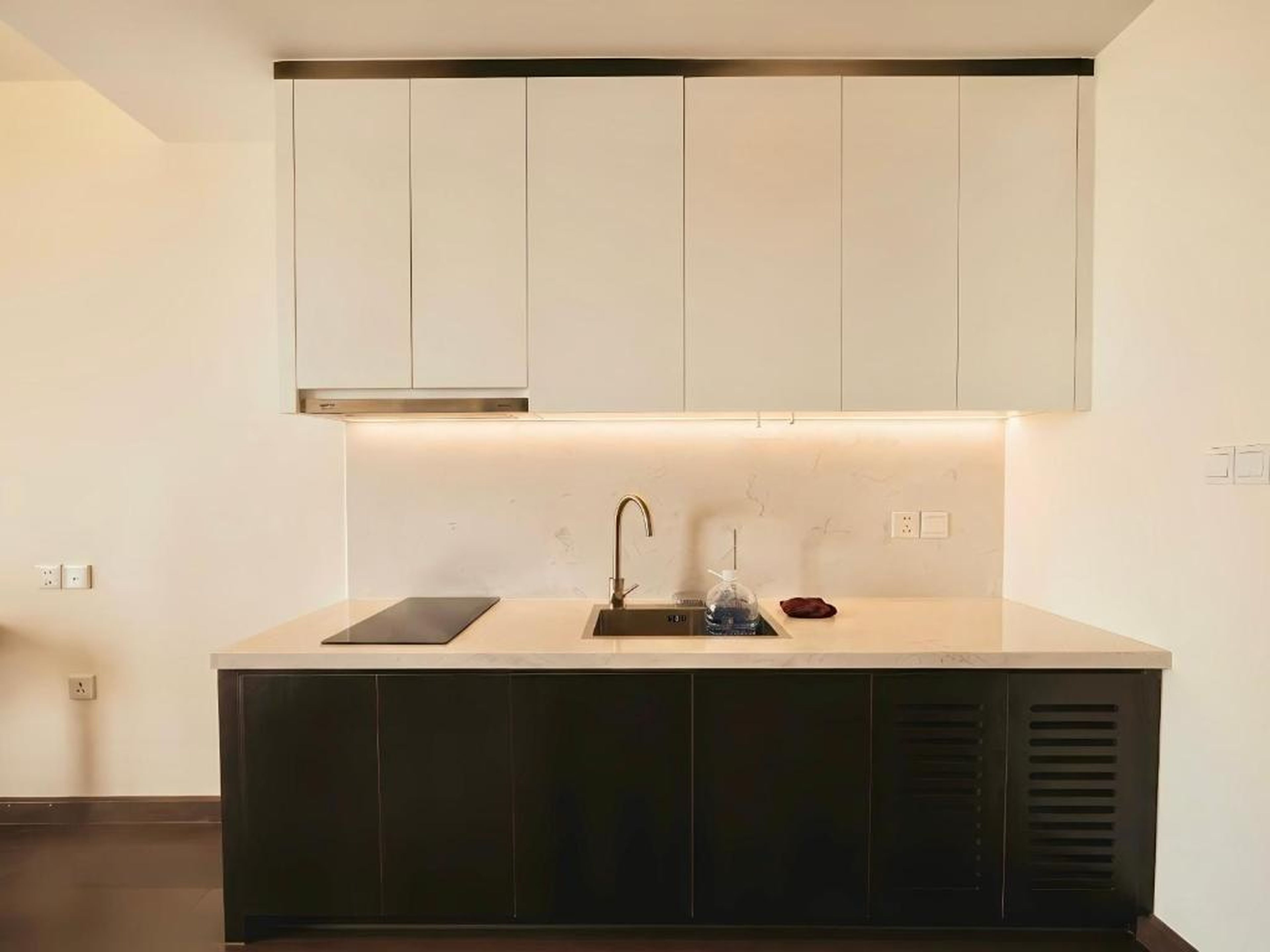 The Sapphire Ha Long - Ocean View Apartment - Pool - Hình 1