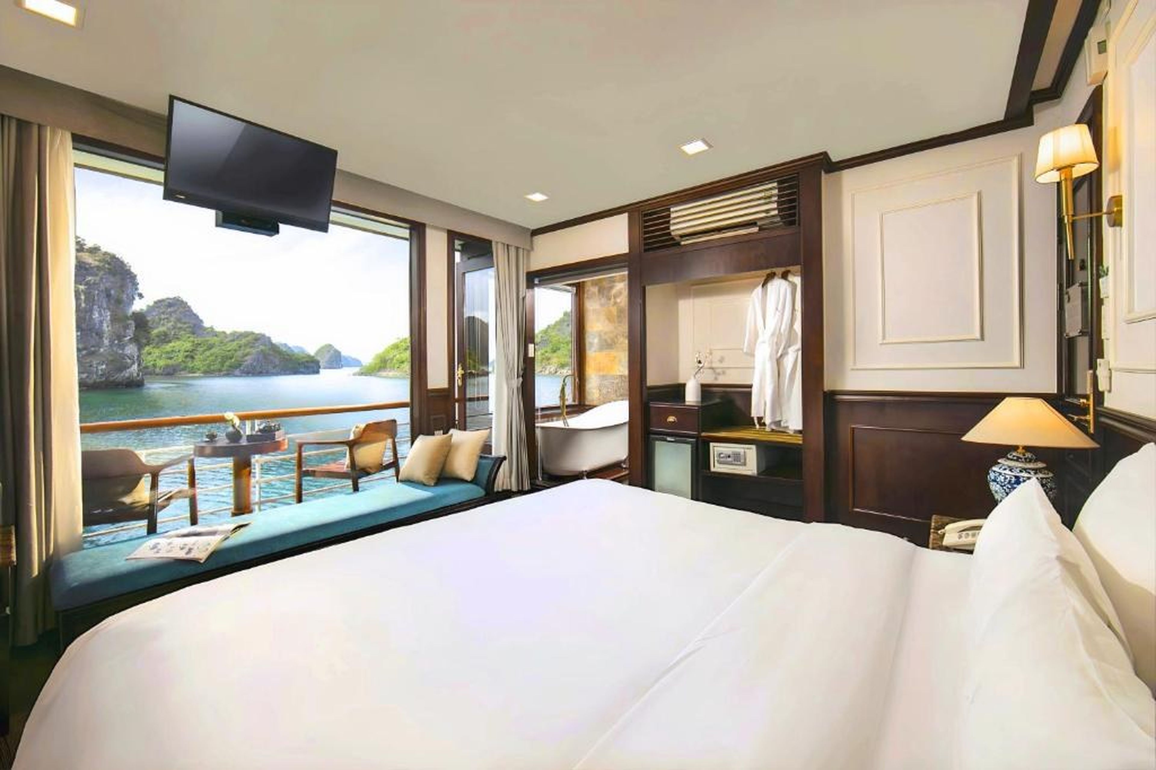 Amanda Luxury Cruise - Hình 5