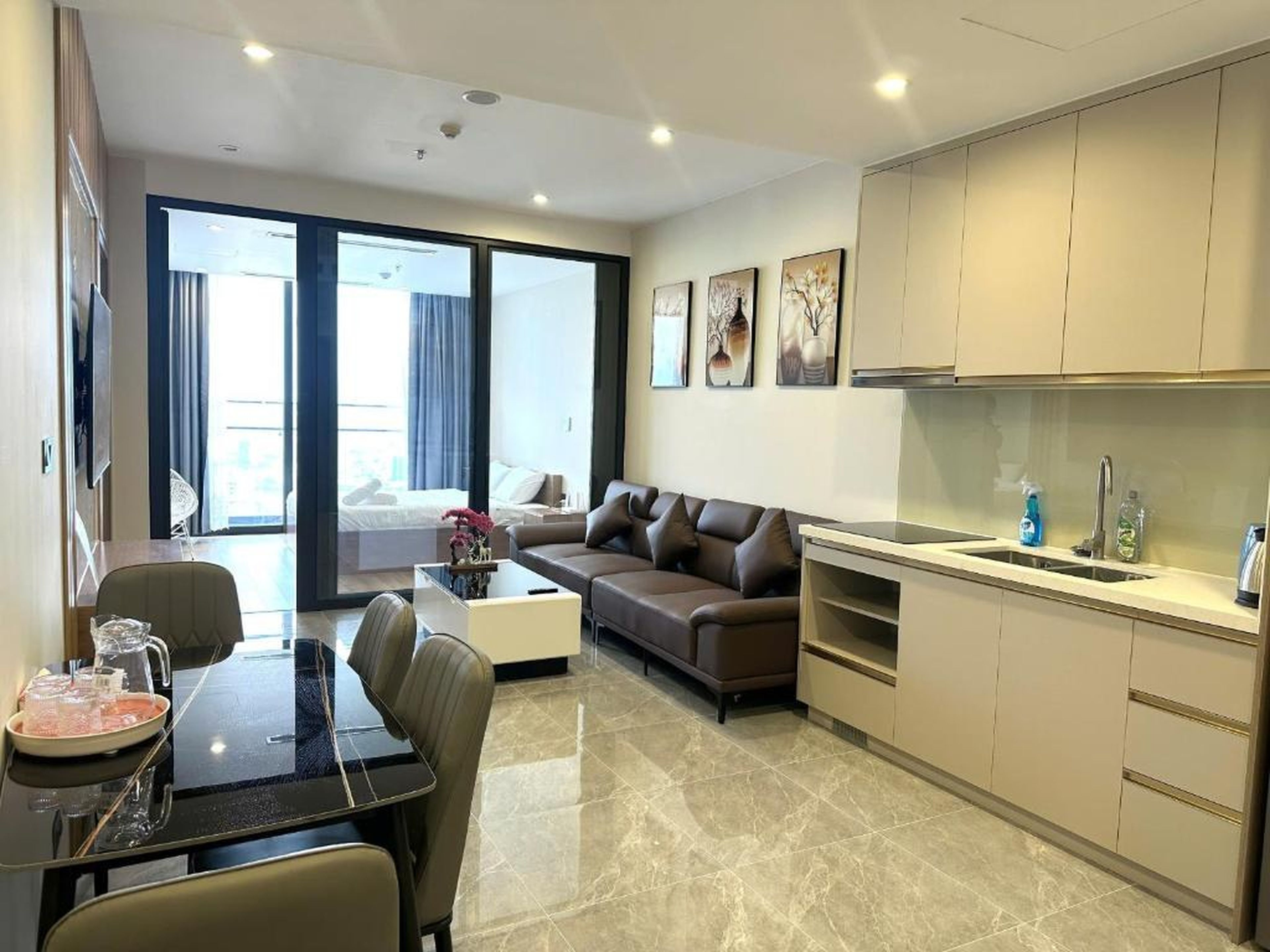 Angela House Halong - Hình 8