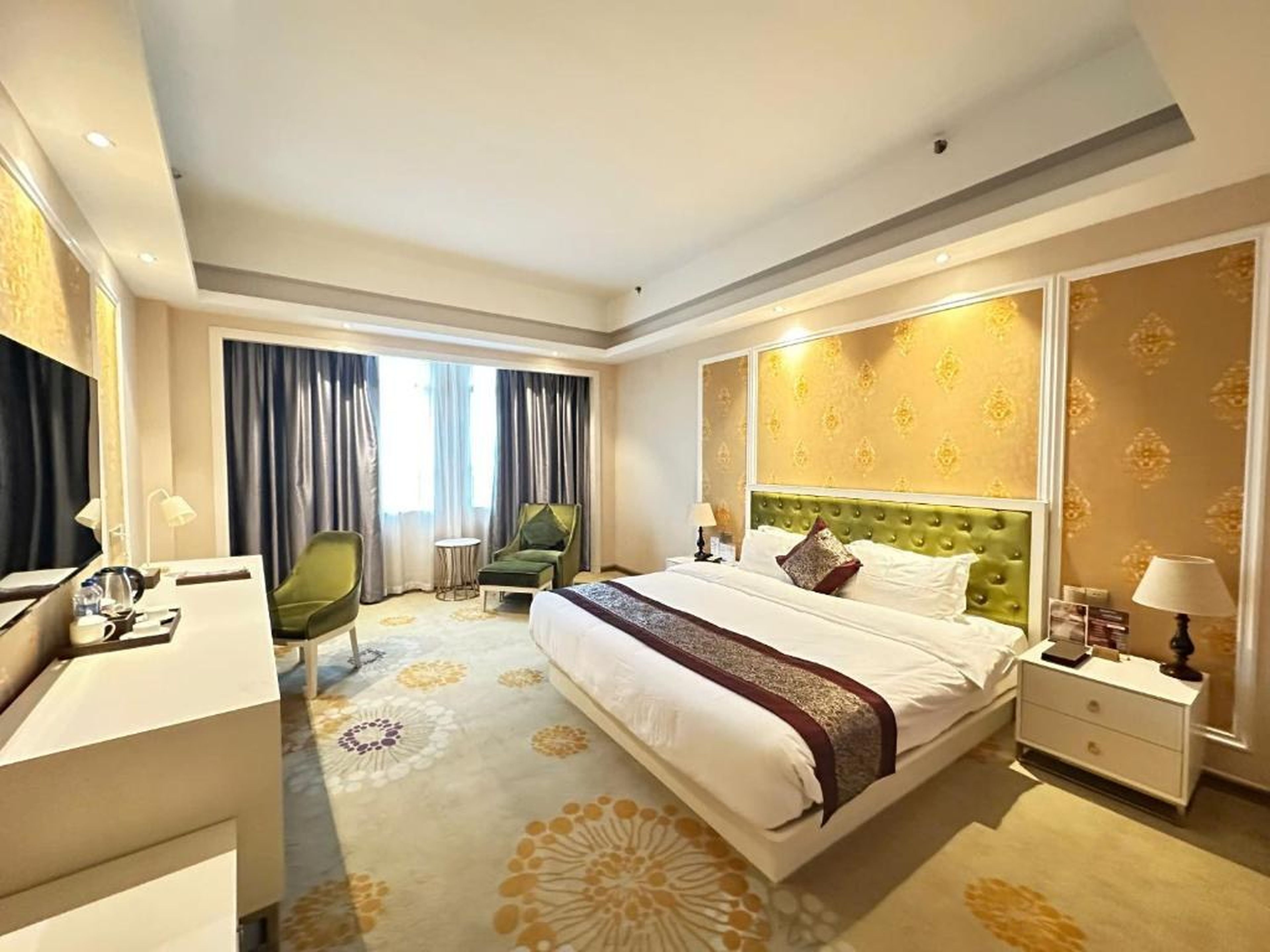 Hồng Vận Grand Hotel Móng cái - Hình 33
