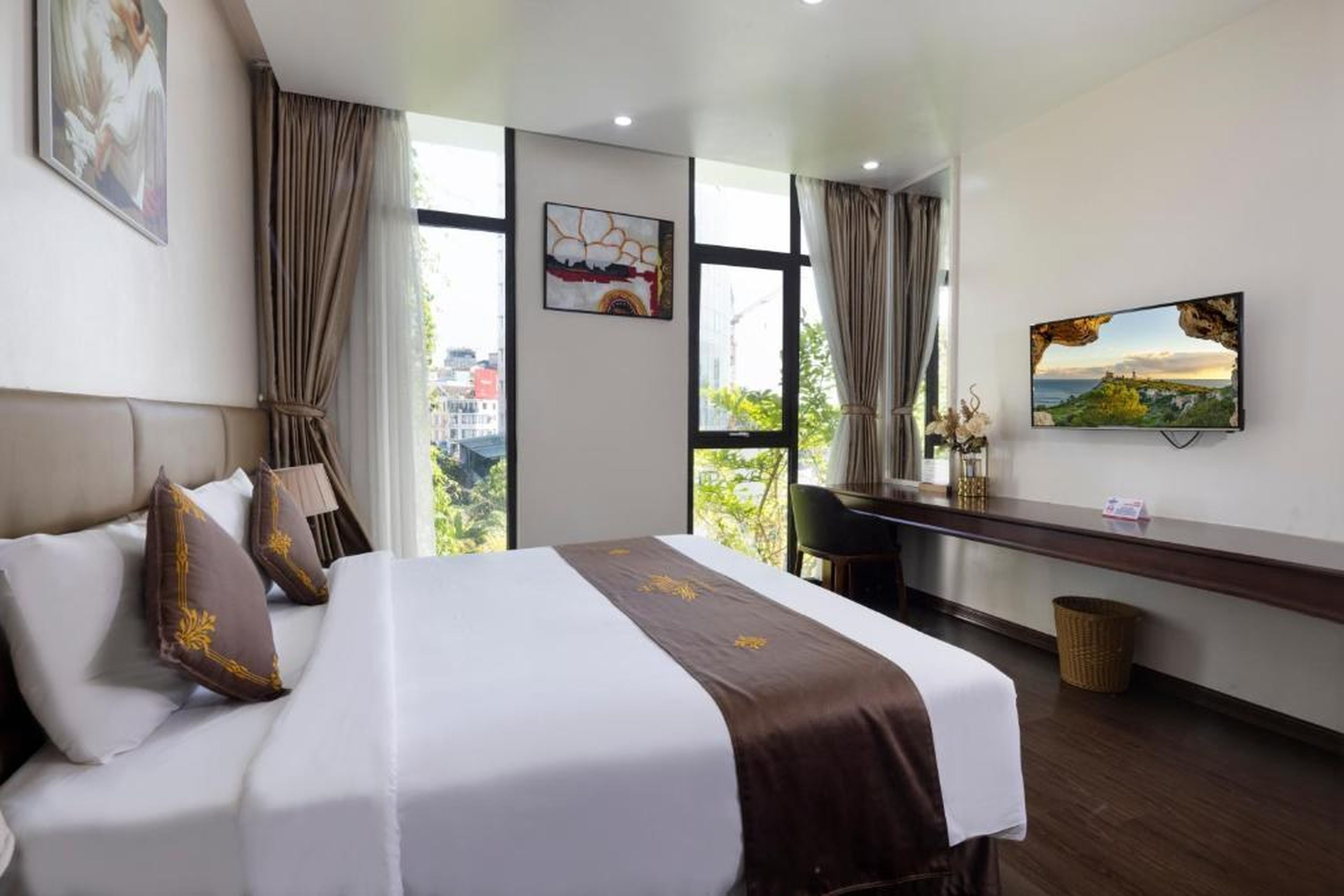 Diamond Luxury Hotel - Hình 39