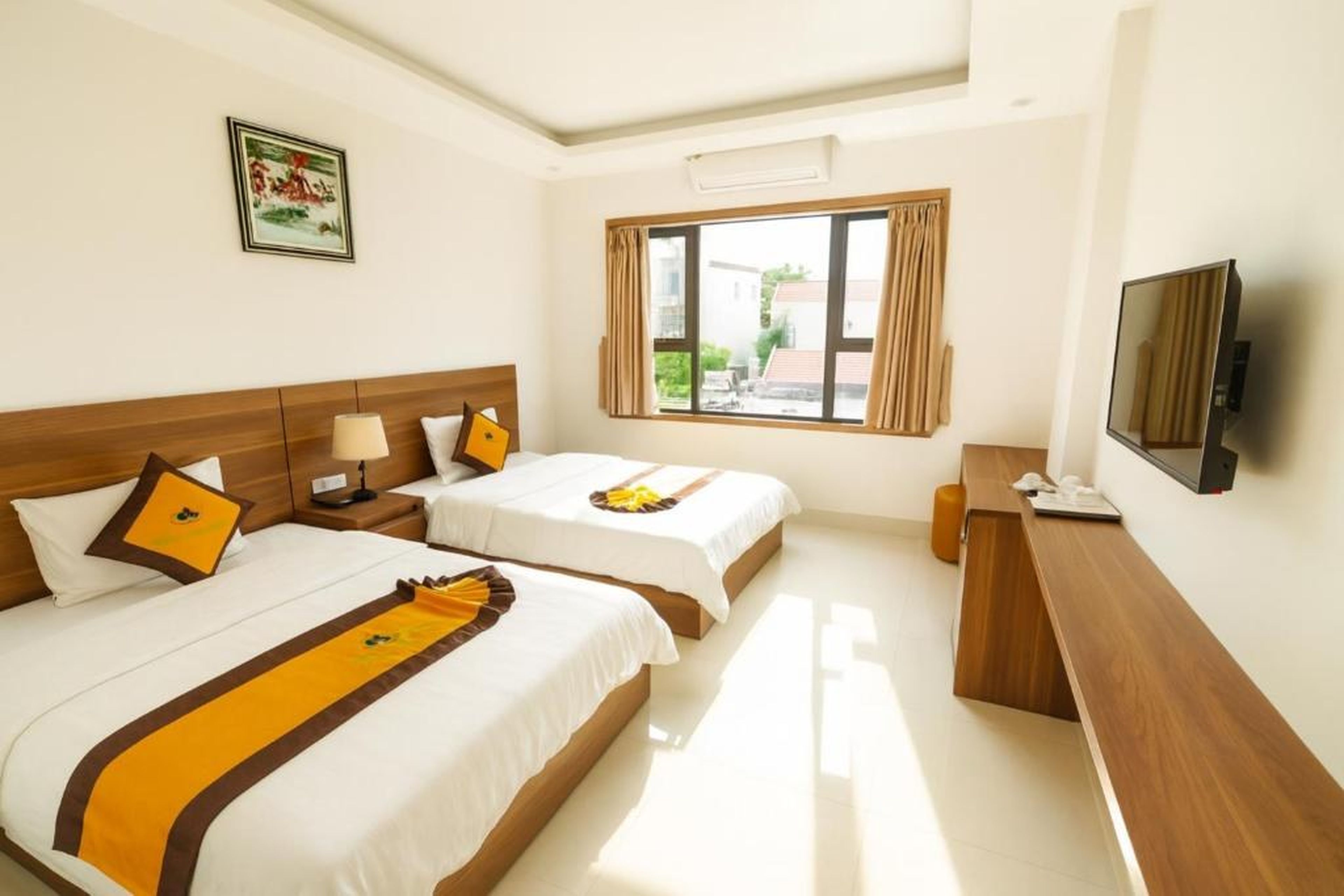 Tuấn Linh Hotel - Hình 2