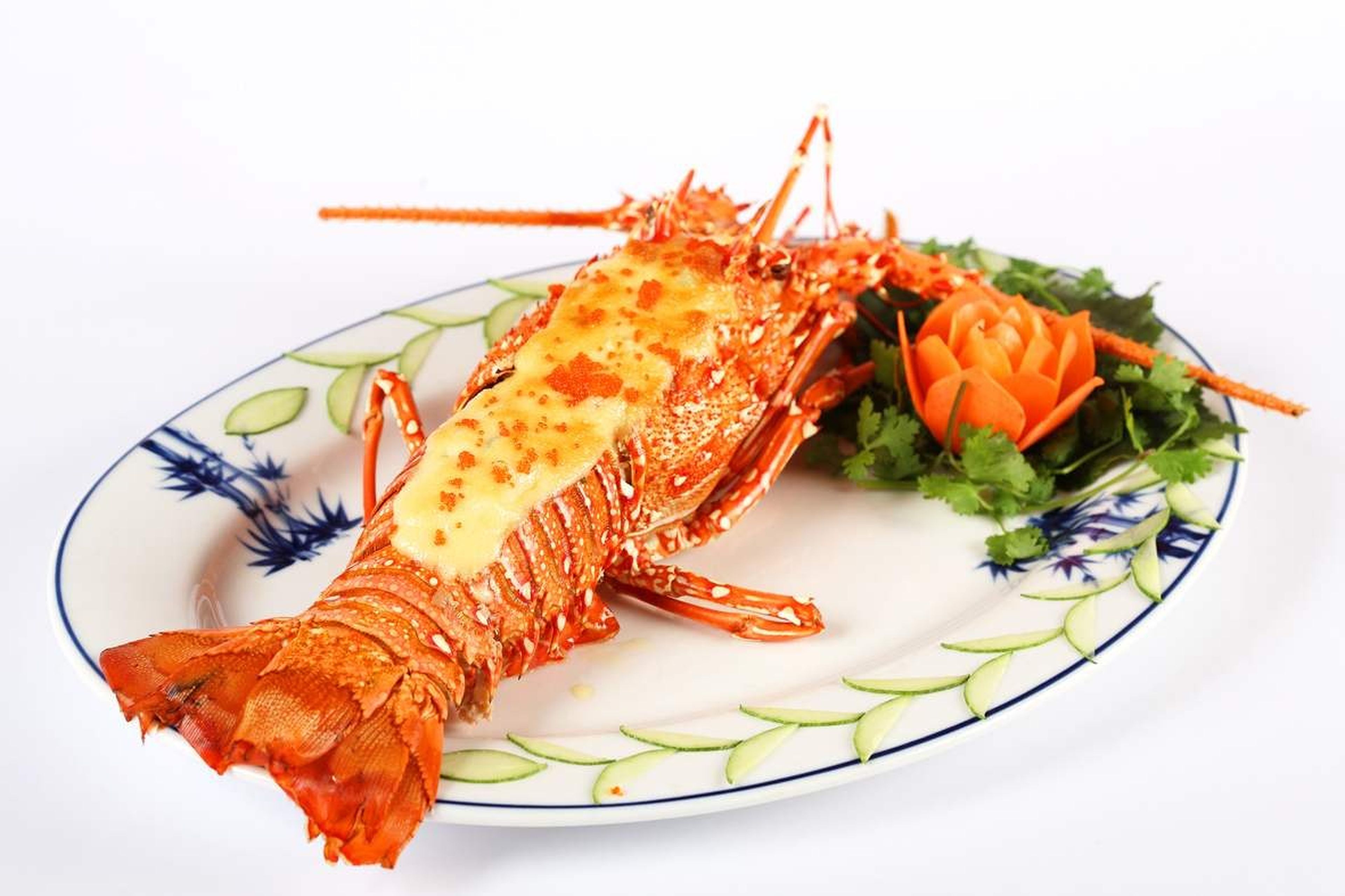 Khám phá ẩm thực Hạ Long theo cách tiết kiệm chi phí nhất - Hình 1