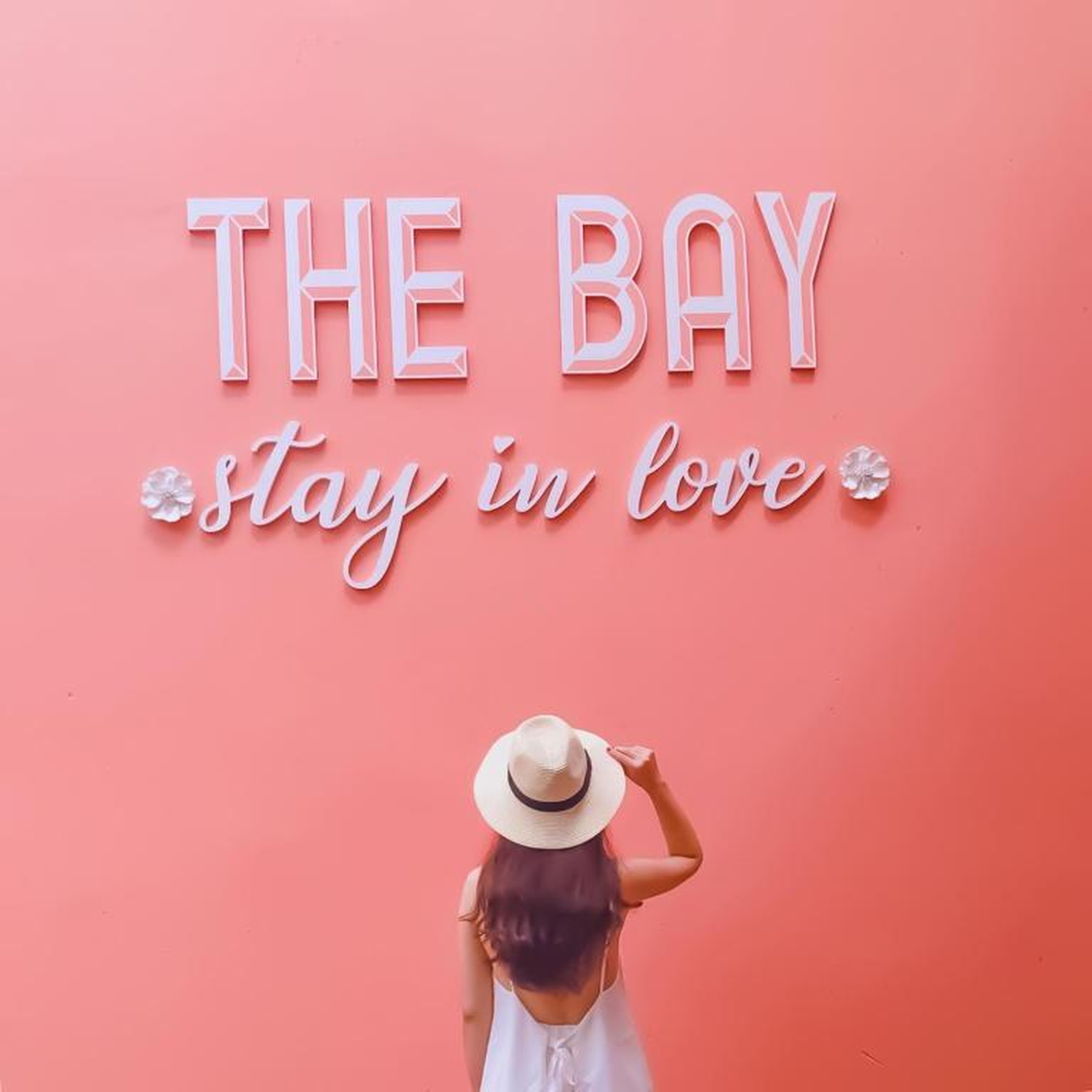 The Bay - Ha Long Homestay - Hình 9