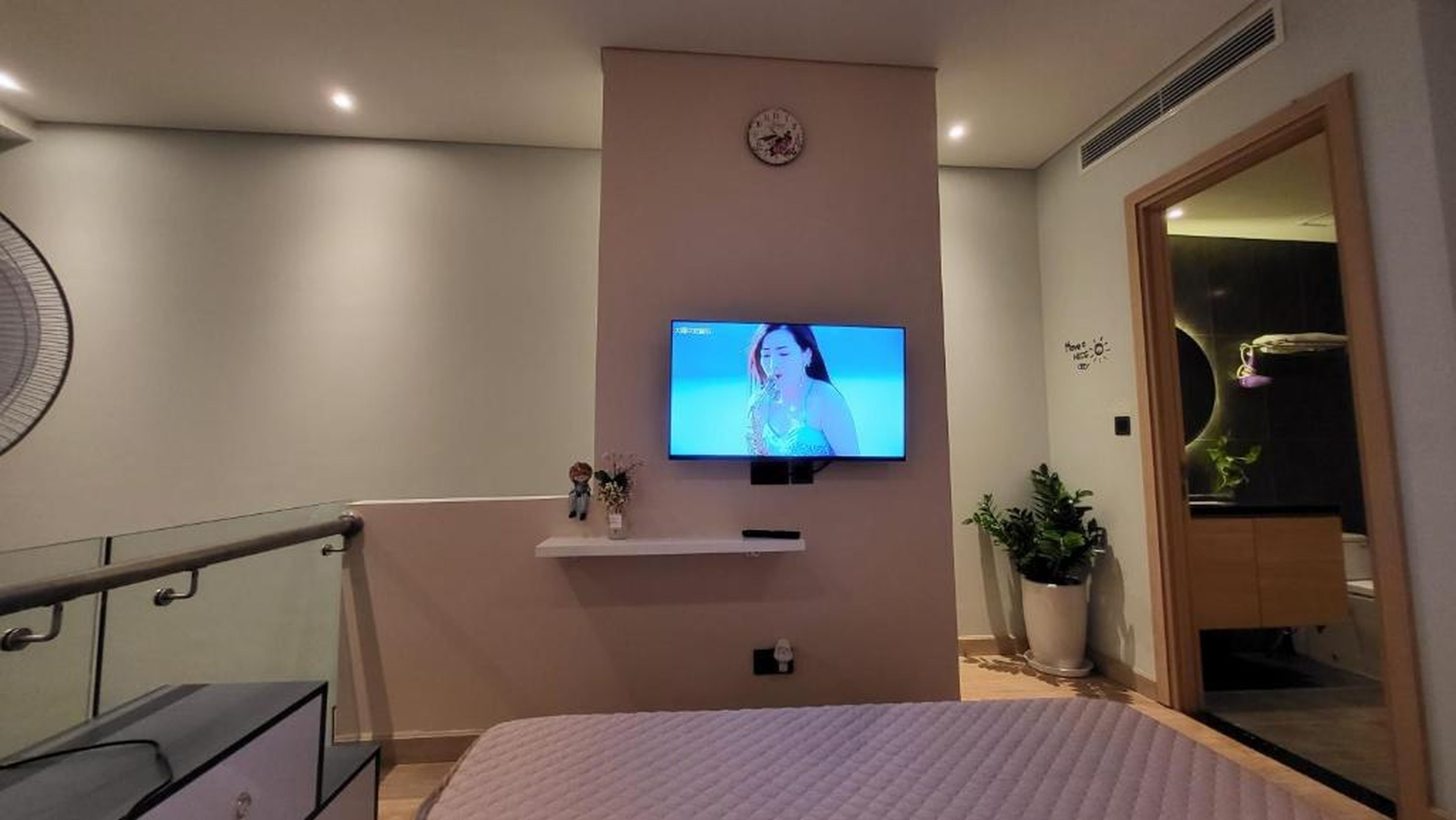 The Sea View Sandy- Duplex Homestay- Citadines Marina Ha Long - Hình 26