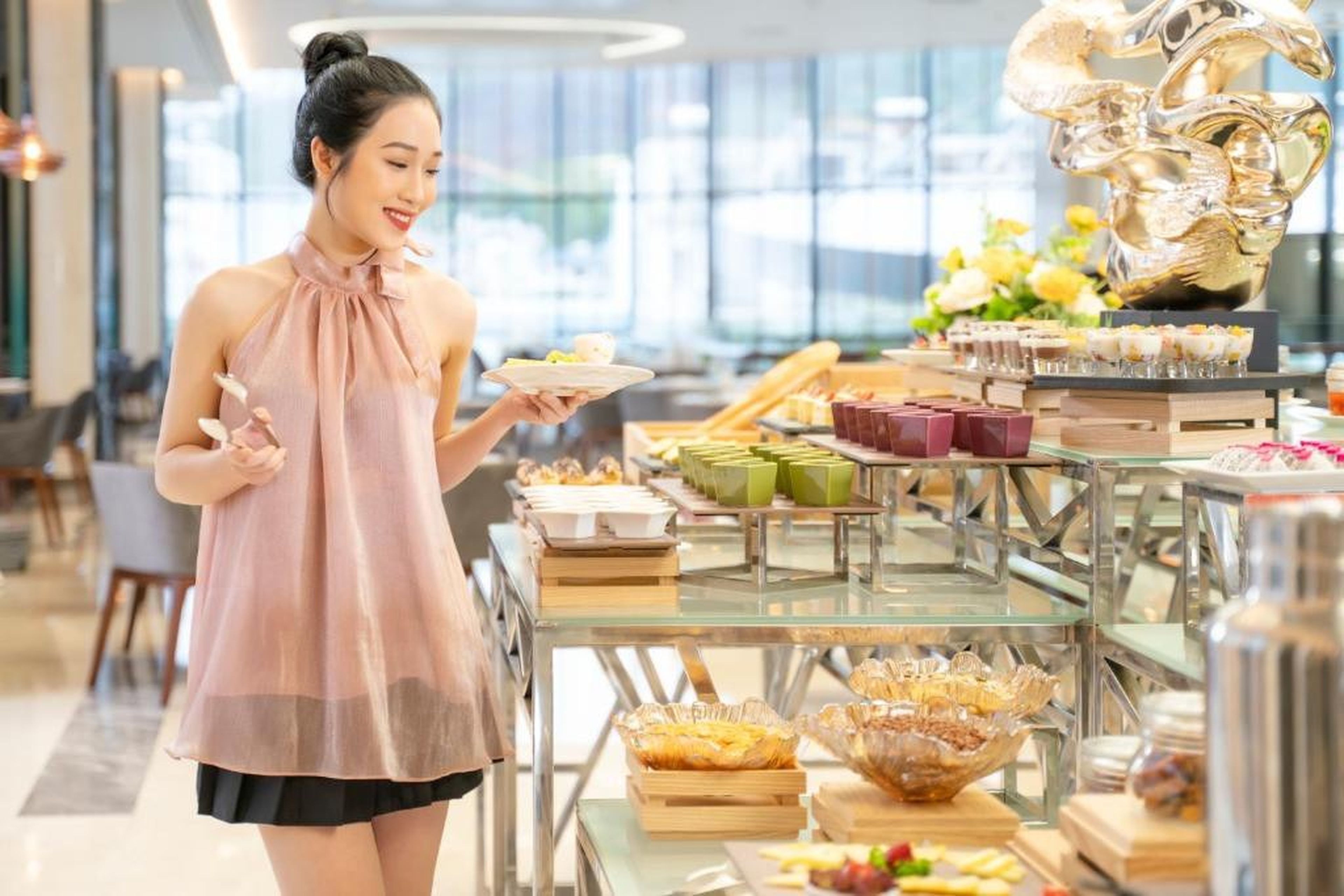 Top 5 khách sạn Hạ Long chuẩn 5 sao đang có ưu đãi vô cùng hấp dẫn - Hình 28