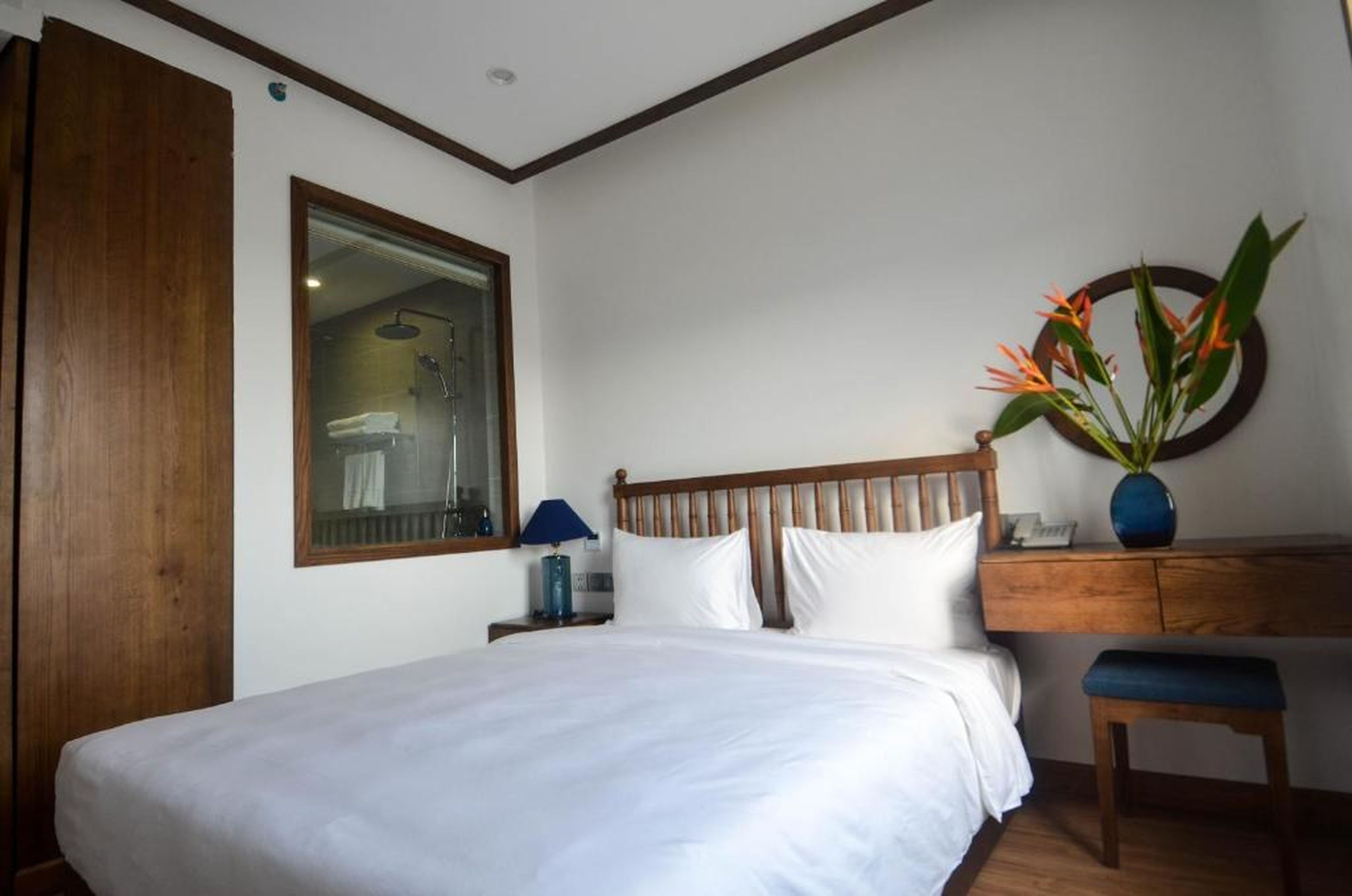 Lavian Hotel - Hình 1