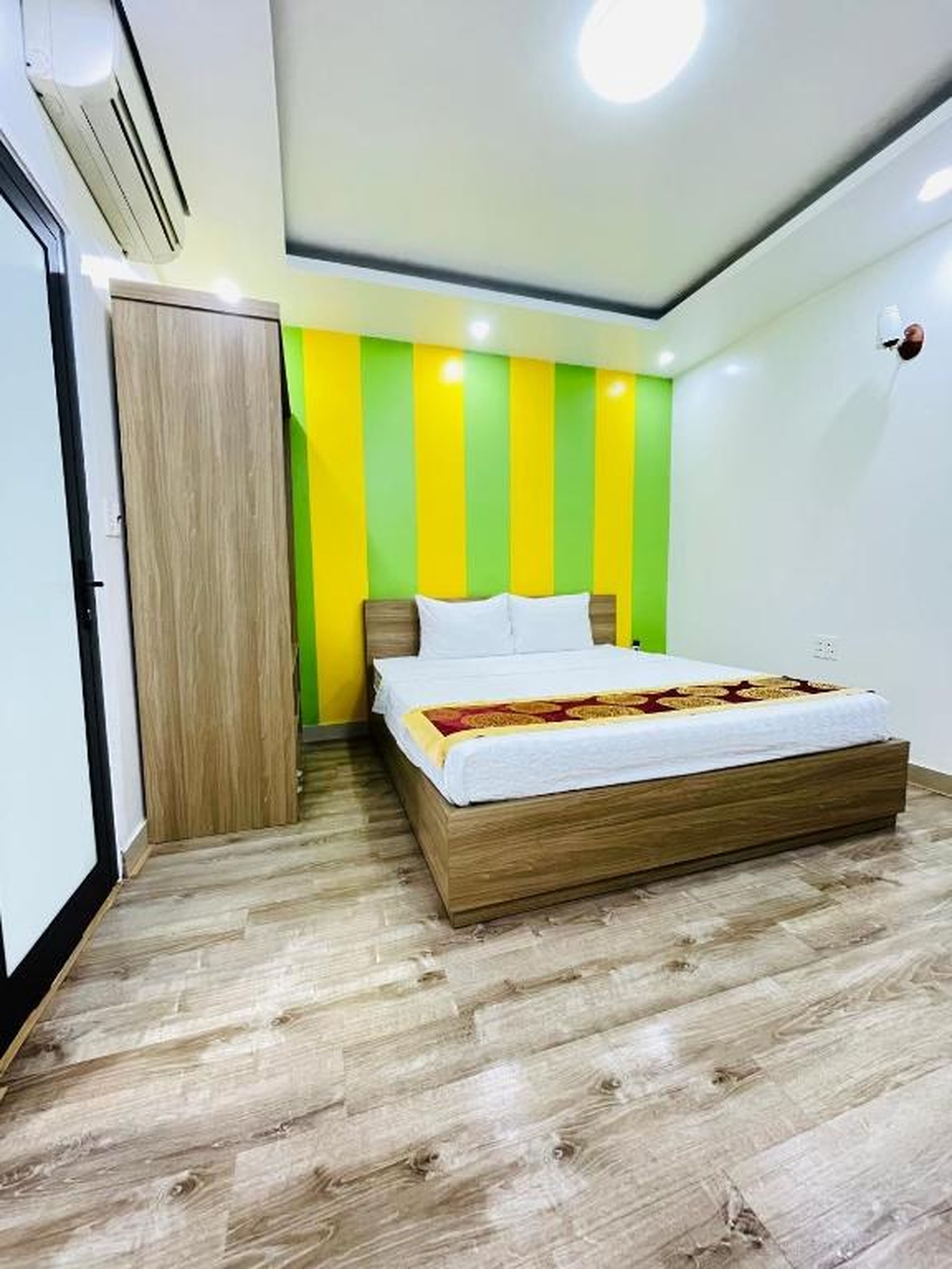 Hùng Vương Hotel Hạ Long - Hình 40
