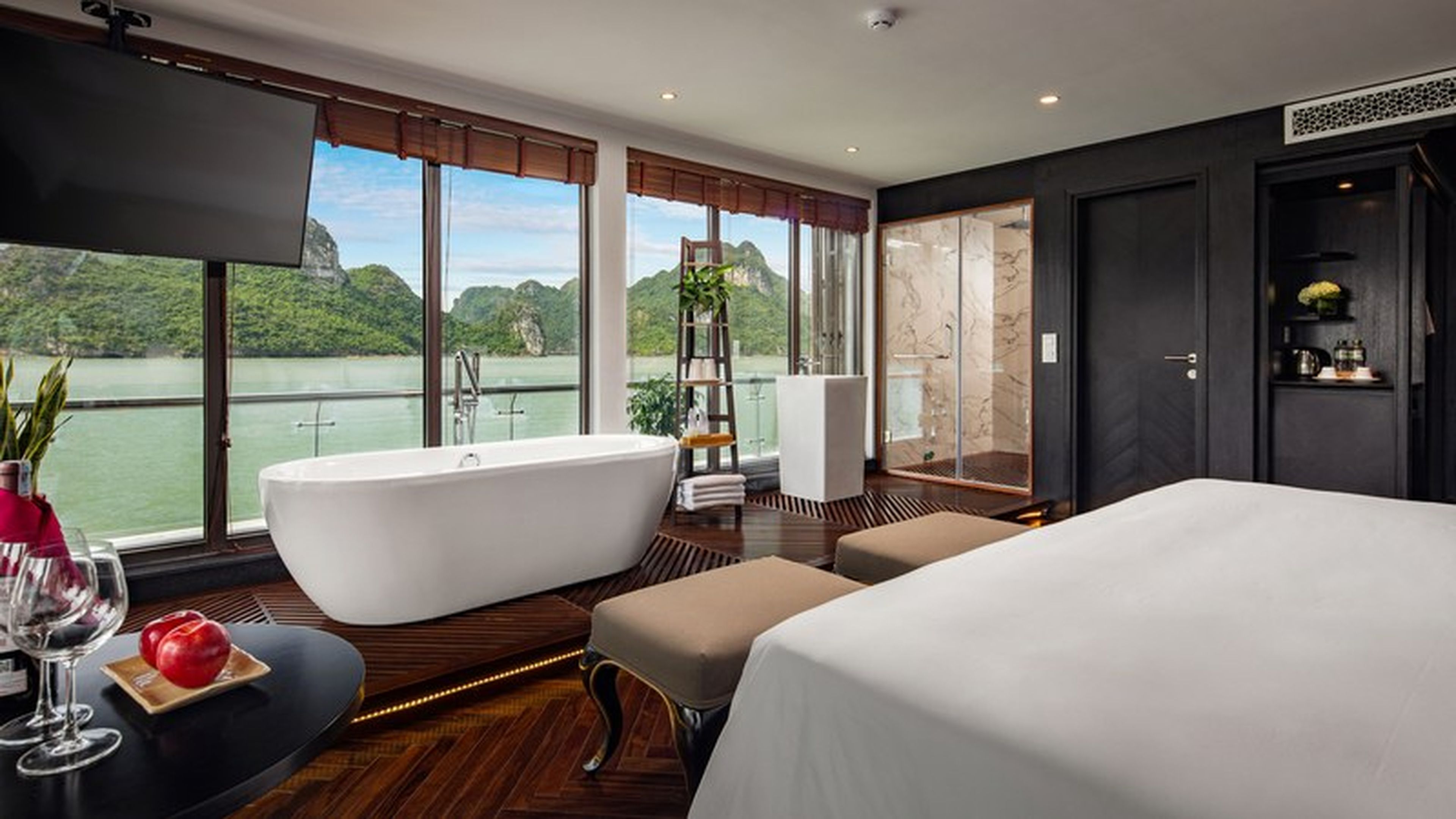 Top 4 combo du thuyền vịnh Hạ Long đẳng cấp cho trải nghiệm trọn vẹn - Hình 33