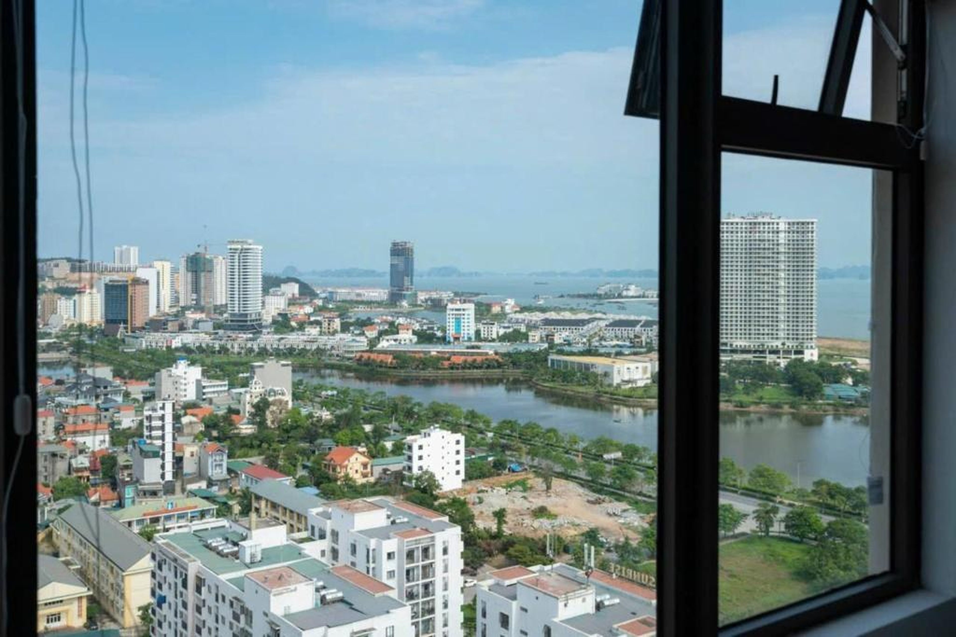 By's House- Căn hộ View biển Hạ Long - Hình 25