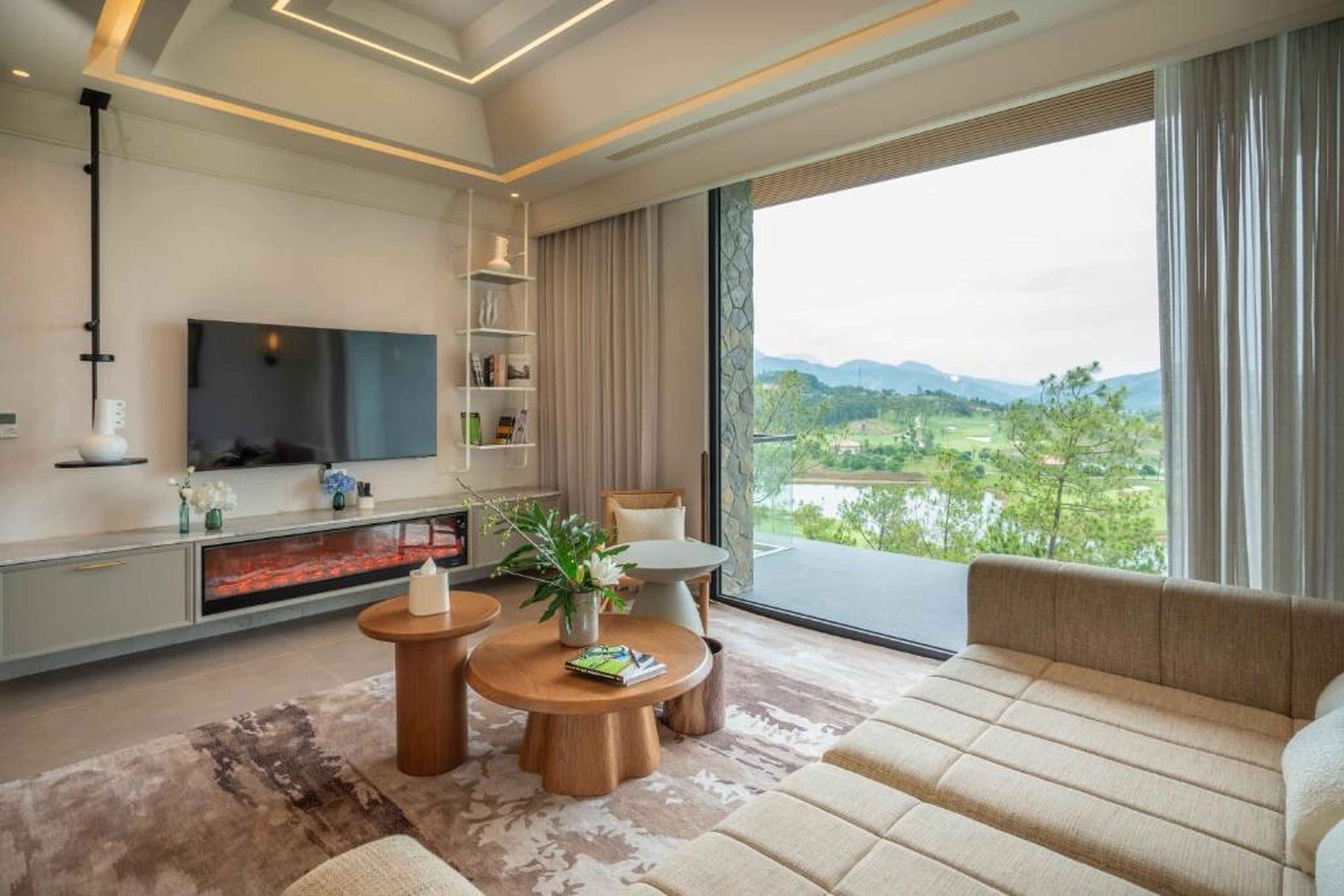 Silk Path Dong Trieu Golf Course & Villas - Hình 13