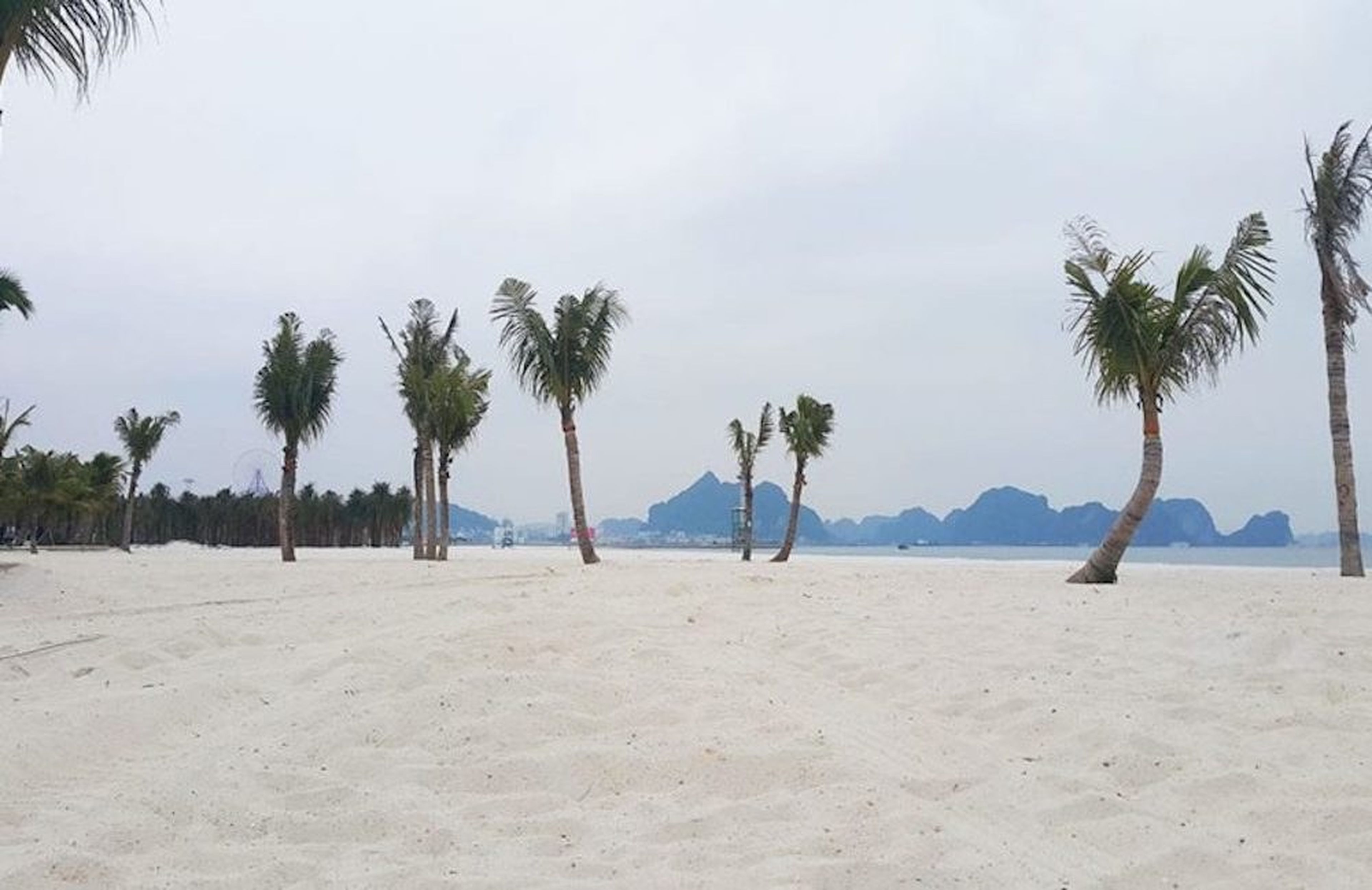 Chất lừ Bãi tắm Sun World trong Sun World Halong Complex - Hình 3