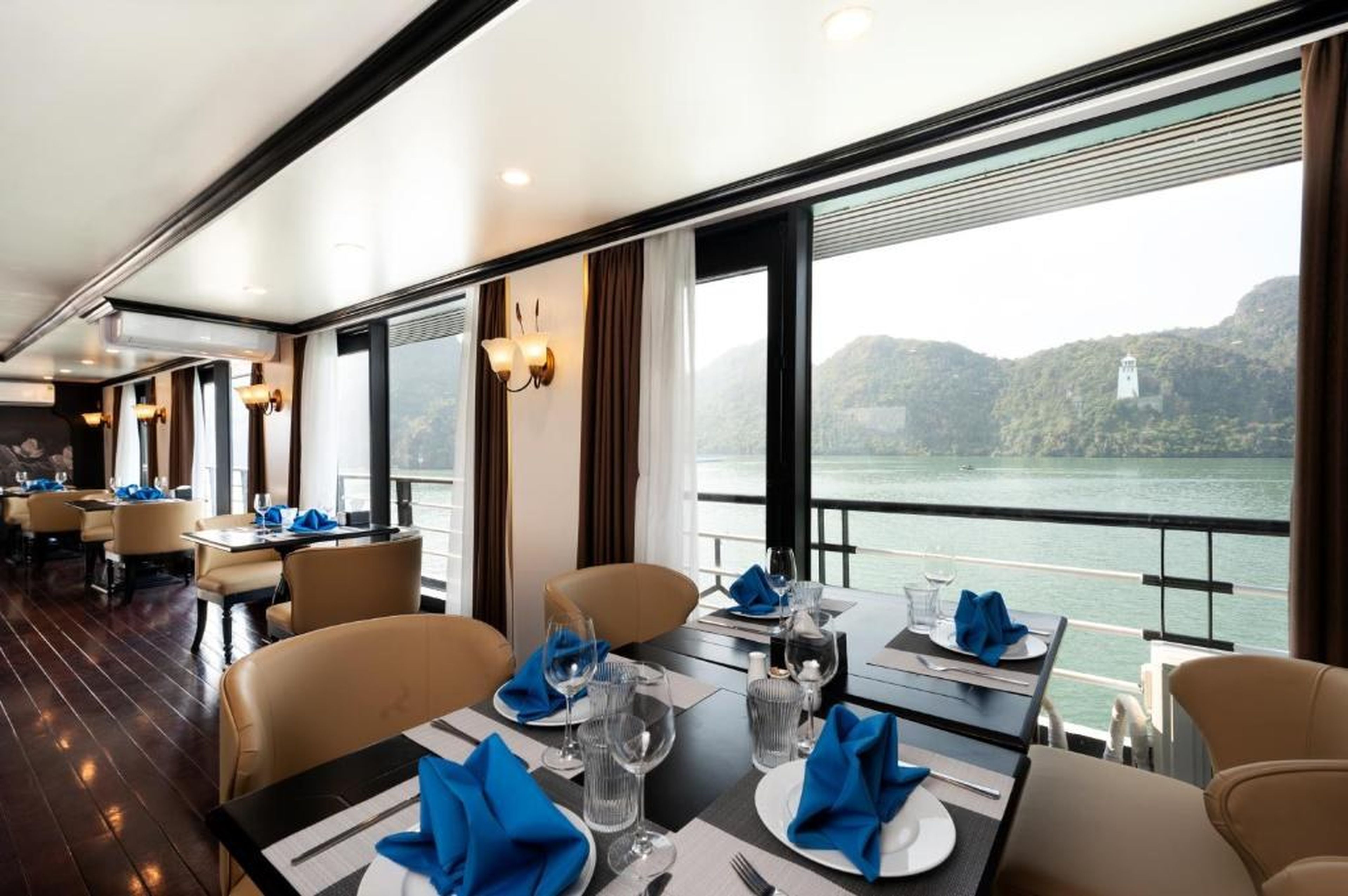 Dragon Premium Cruise Halong - Hình 44