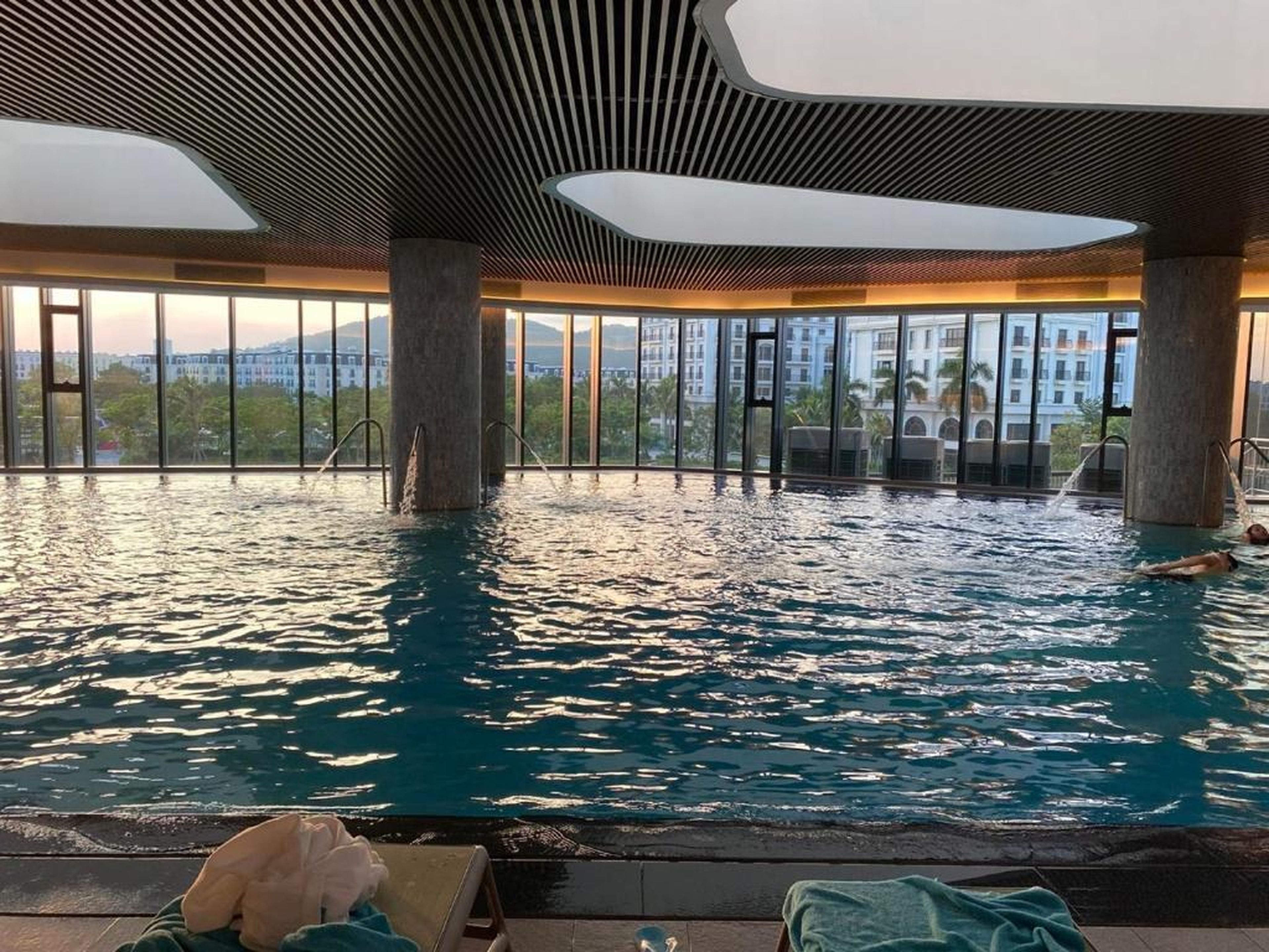 Căn hộ cao cấp tại ALaCarte Ha Long Bay Hotel Residence - Hình 7