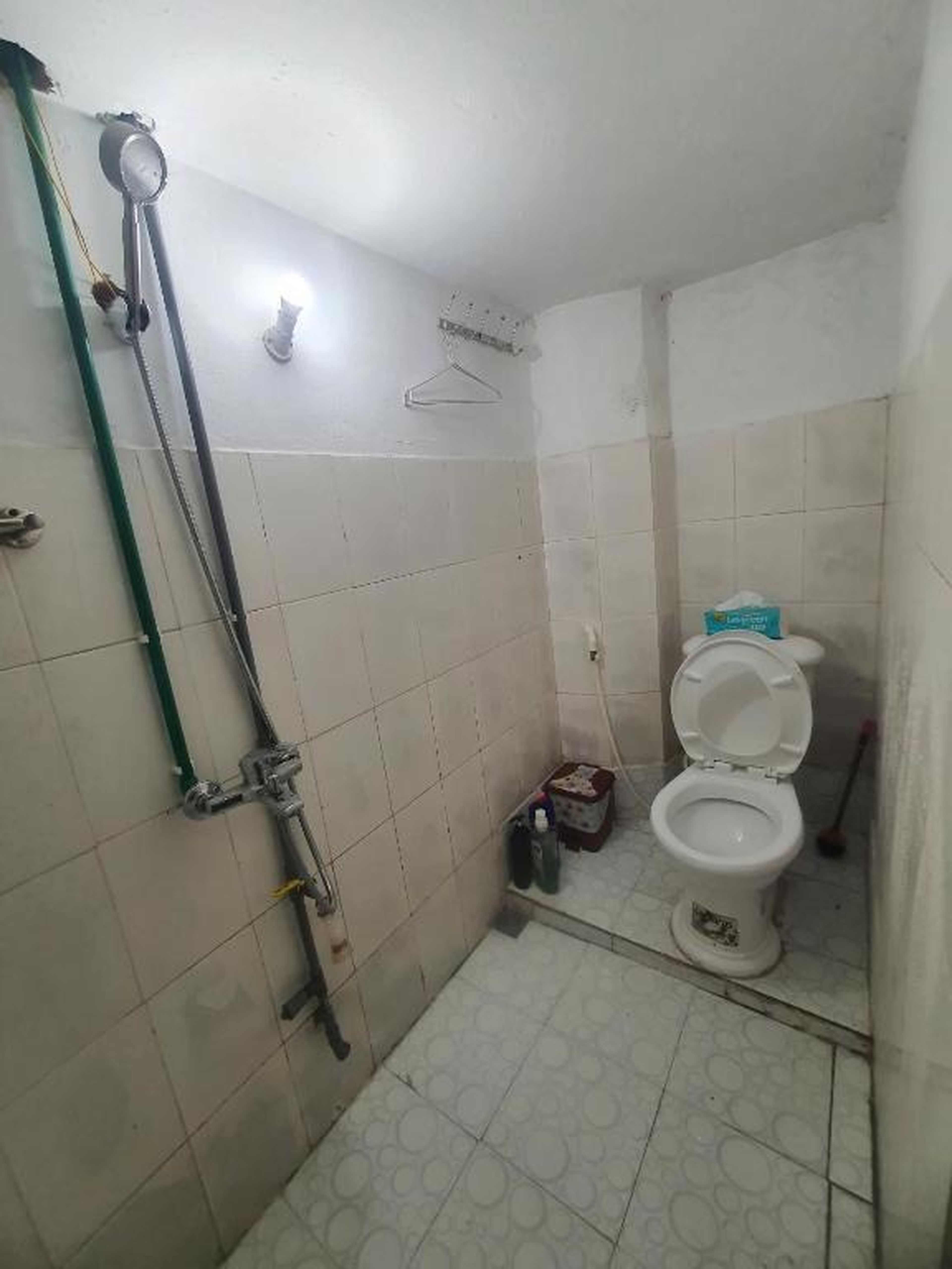 Poem Hostel - Hình 2