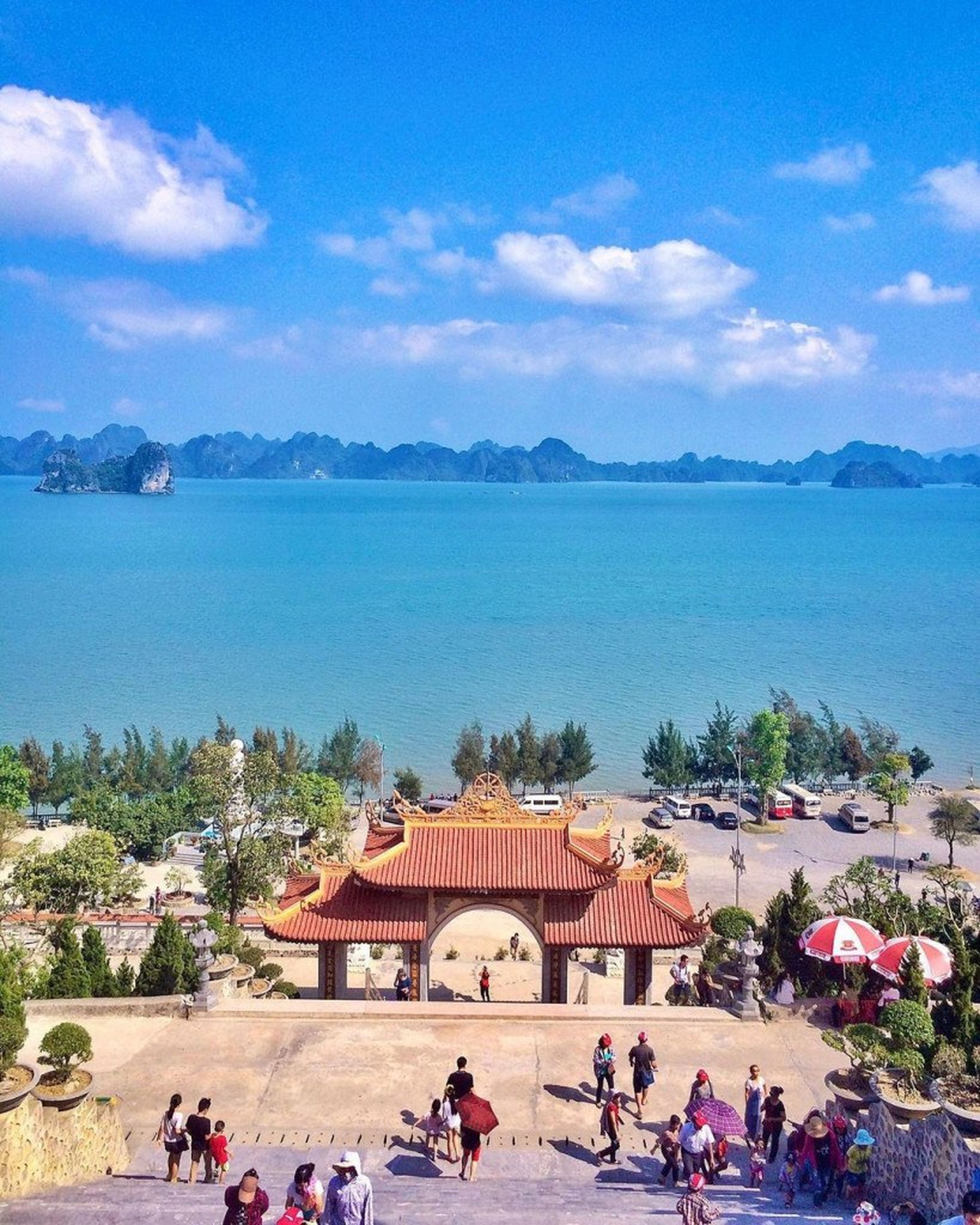 拜子龙湾畔的美丽盖保寺 - Hình 14
