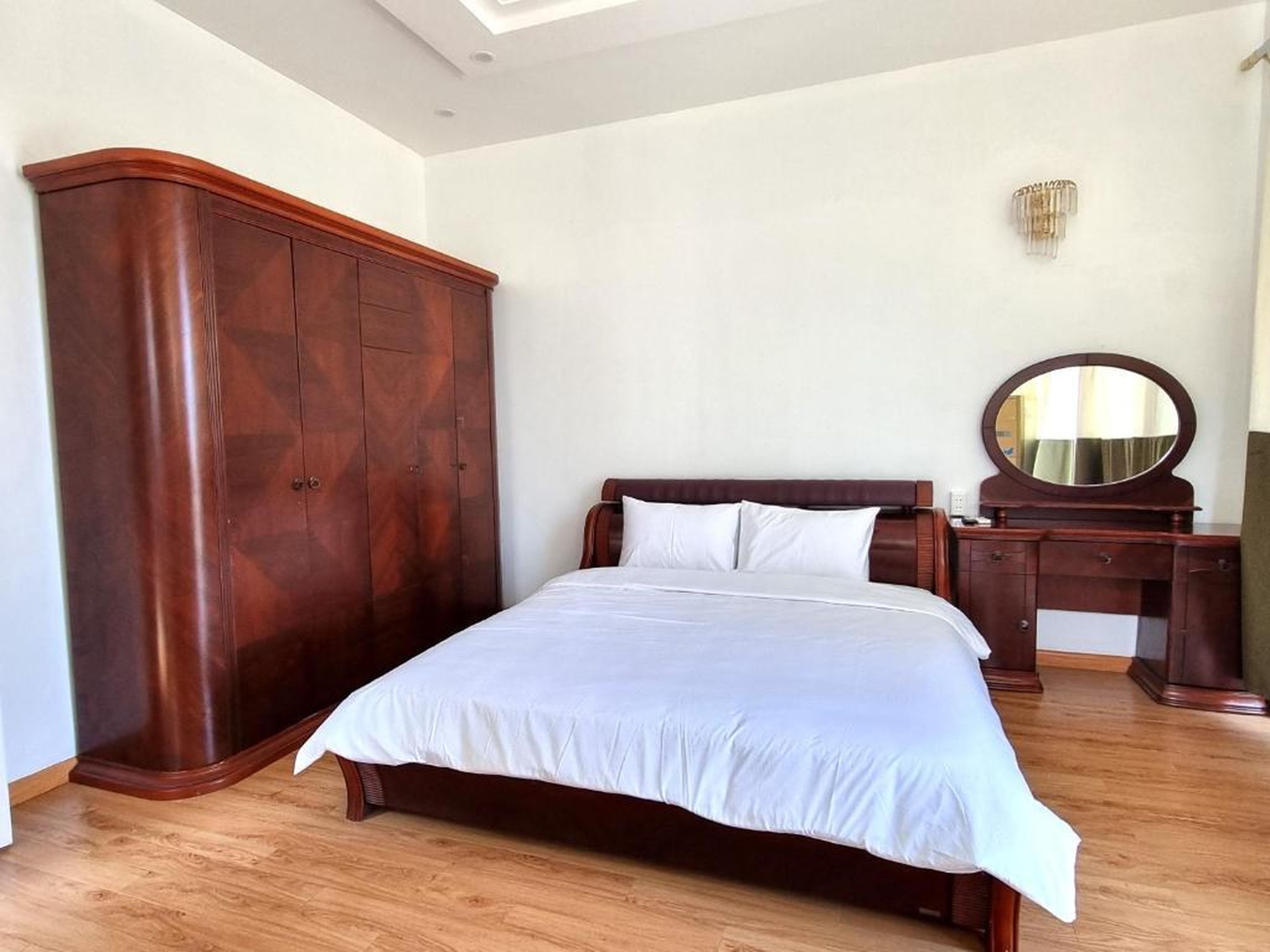 Top Hill Halong Homestay - Hình 12
