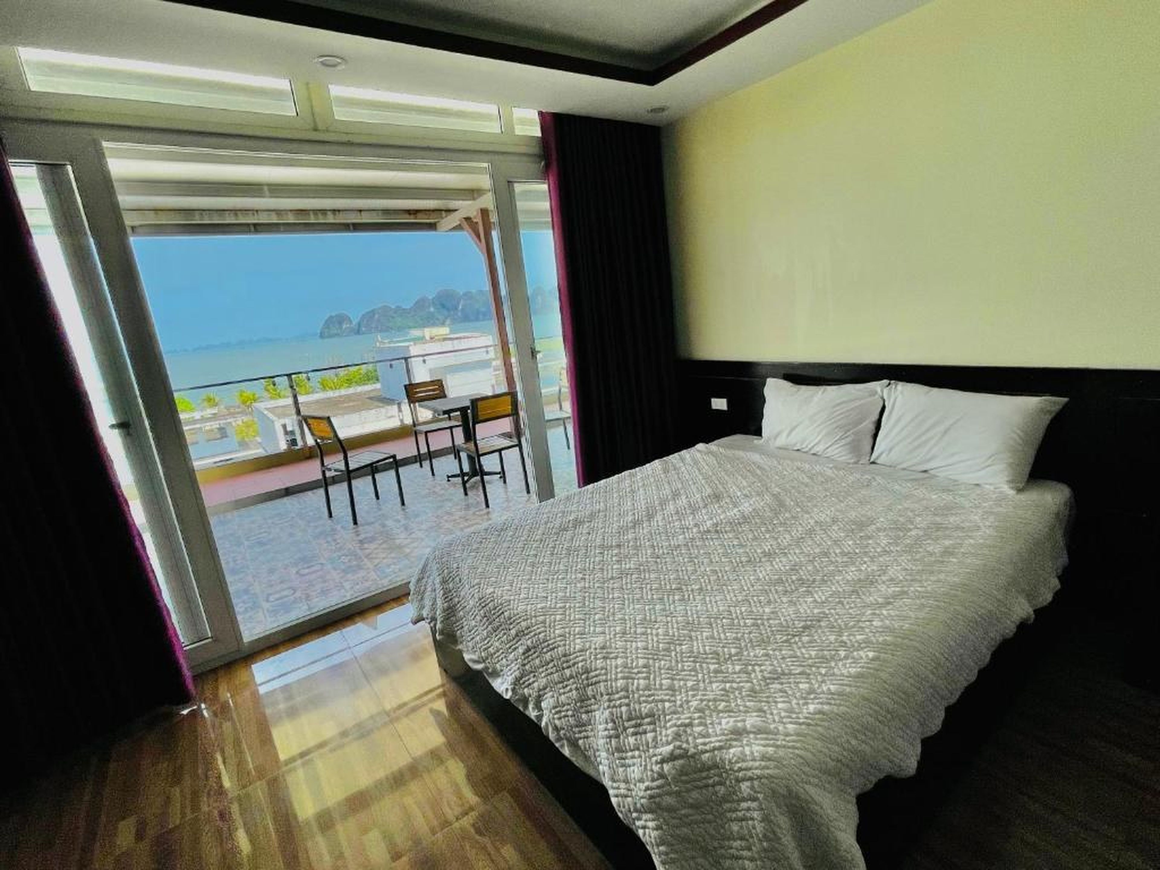 Tuan Chau Havana Hotel - Hình 22