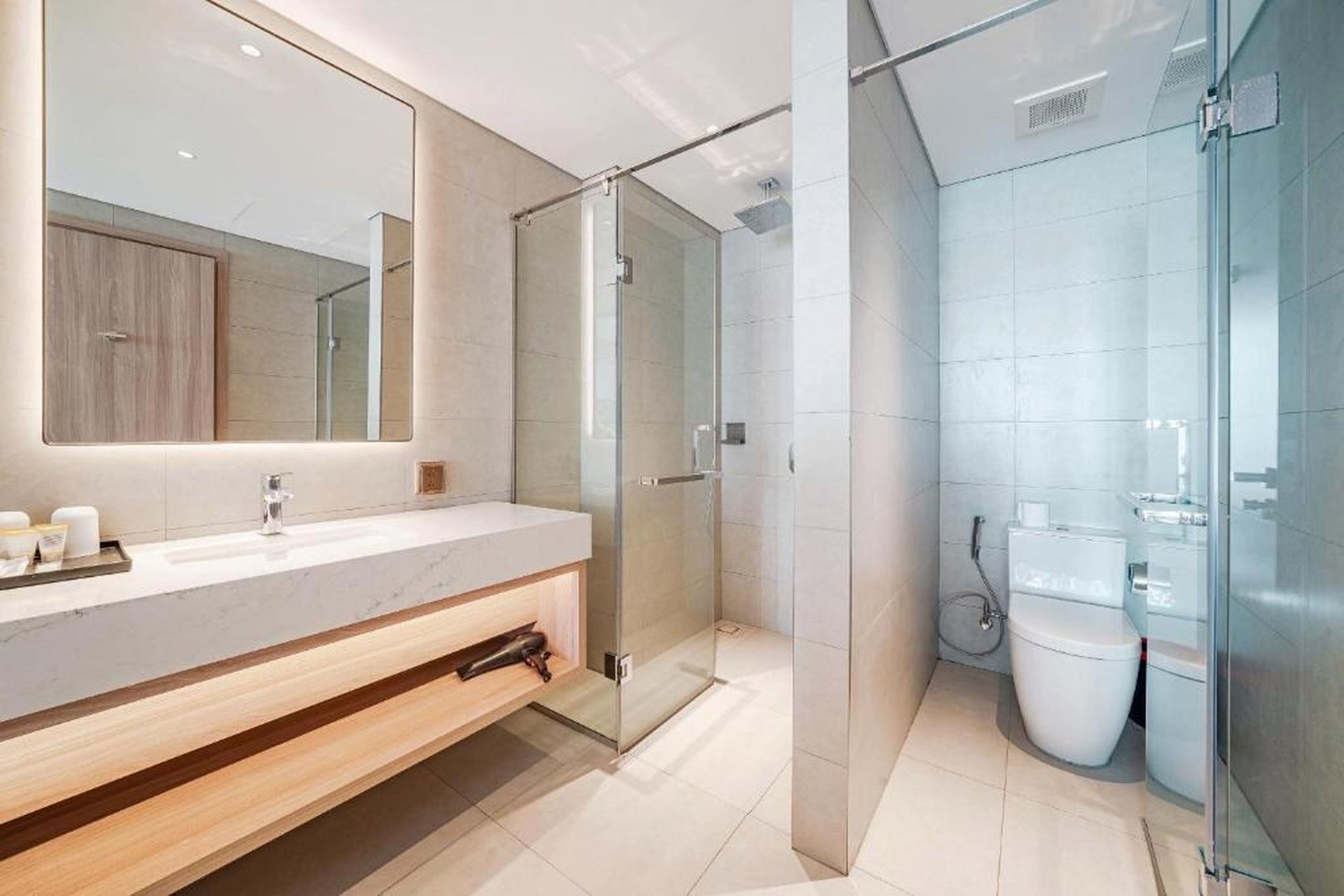 Khách sạn Căn hộ 5 sao Alacarte Hạ Long - Hình 25