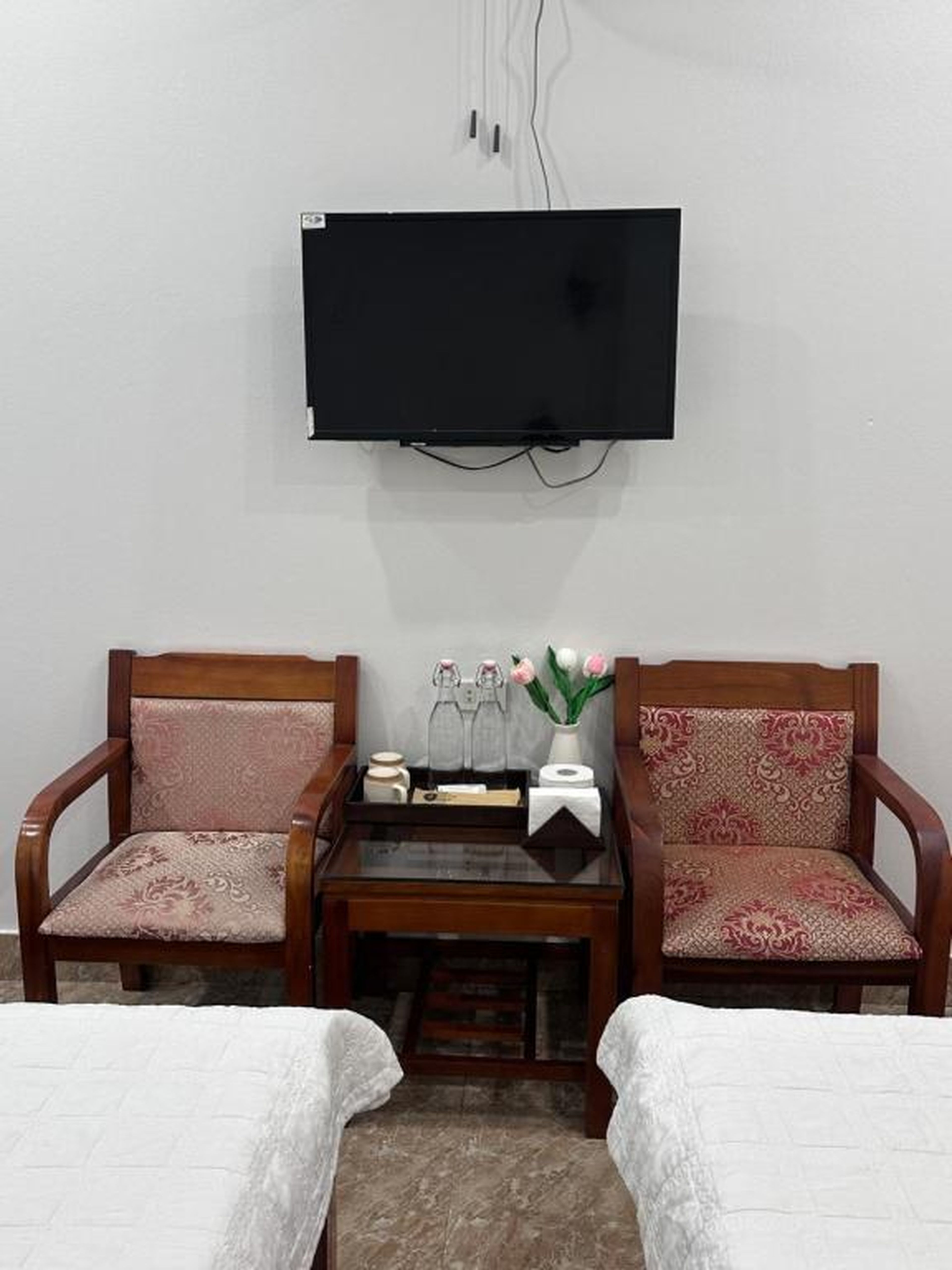 Khách sạn Vân Nhi - Mặt biển Cô Tô - Hình 1