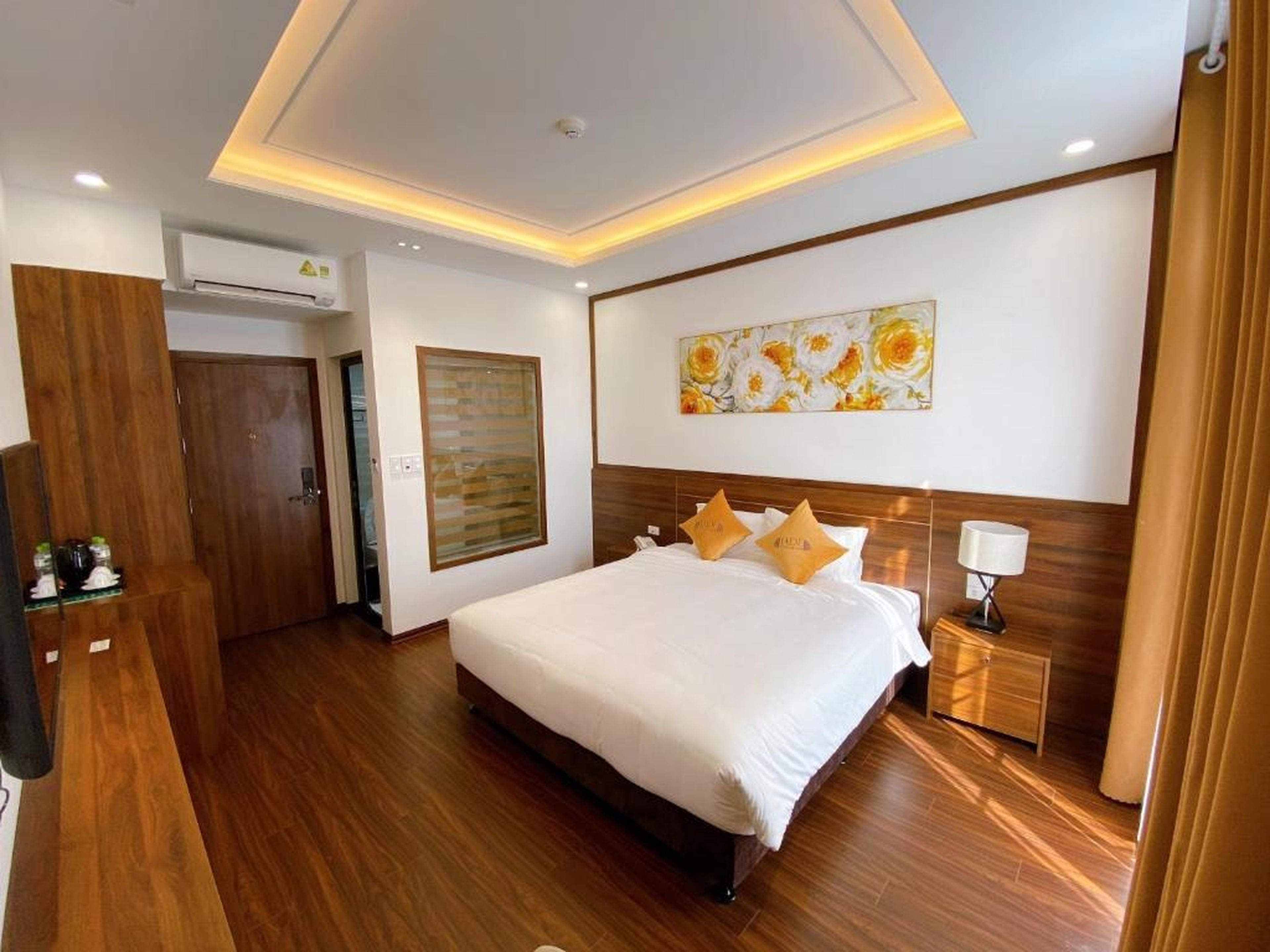 Jade Ha Long Hotel - Hình 21