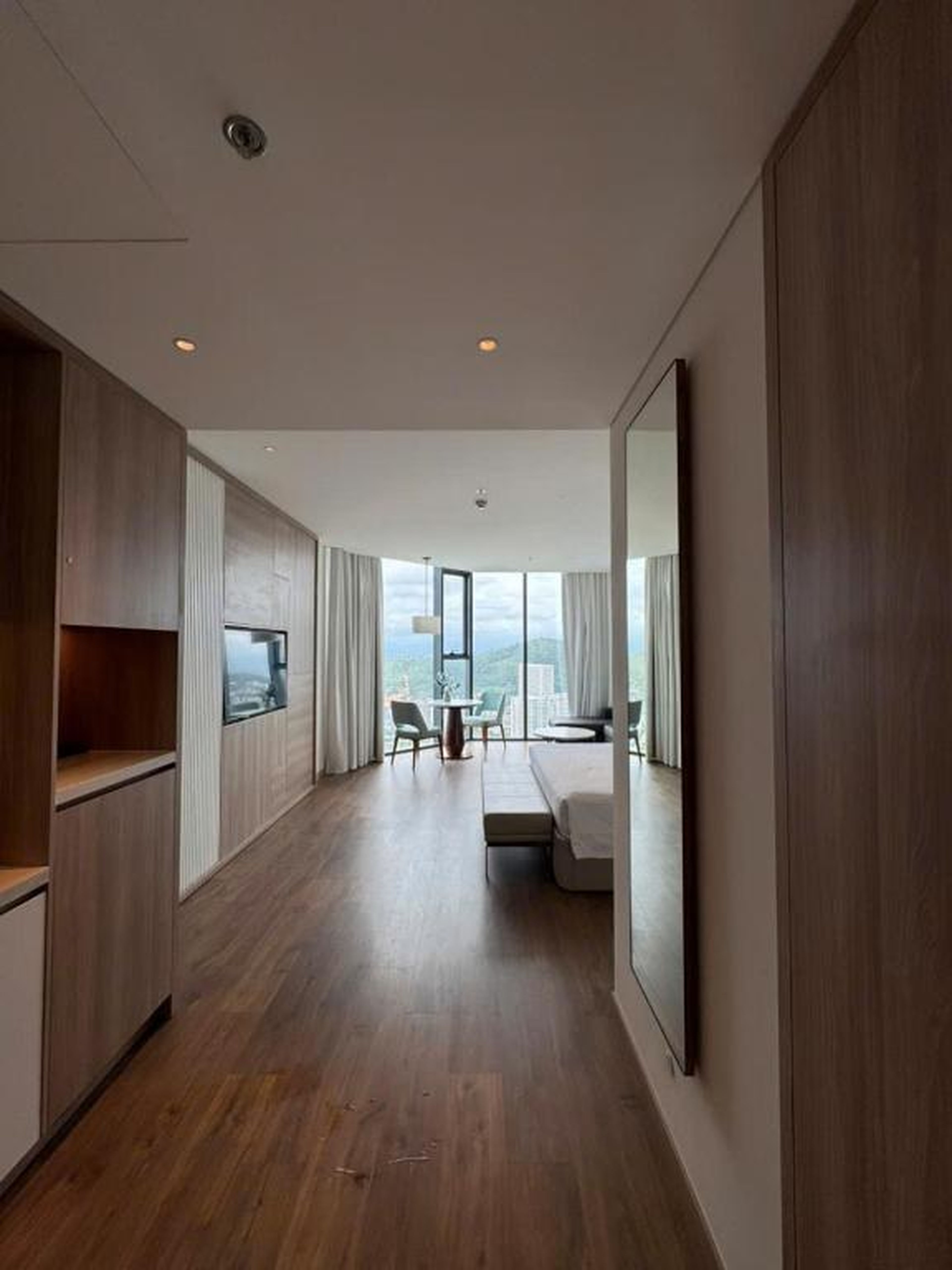 A La Carte Ha Long Bay Managed by 2Tstay - Hình 2