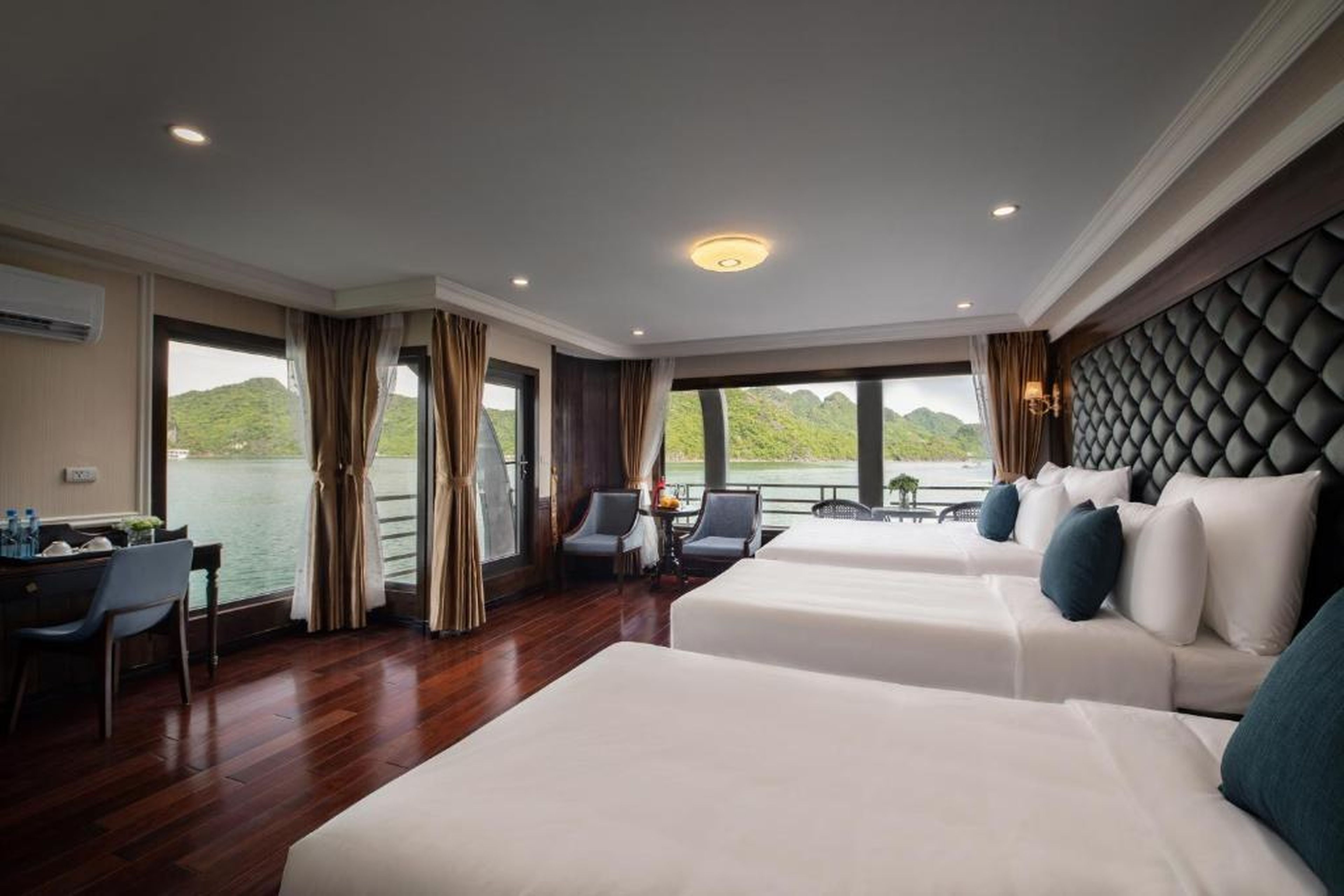 La Pandora Cruises - Hình 16