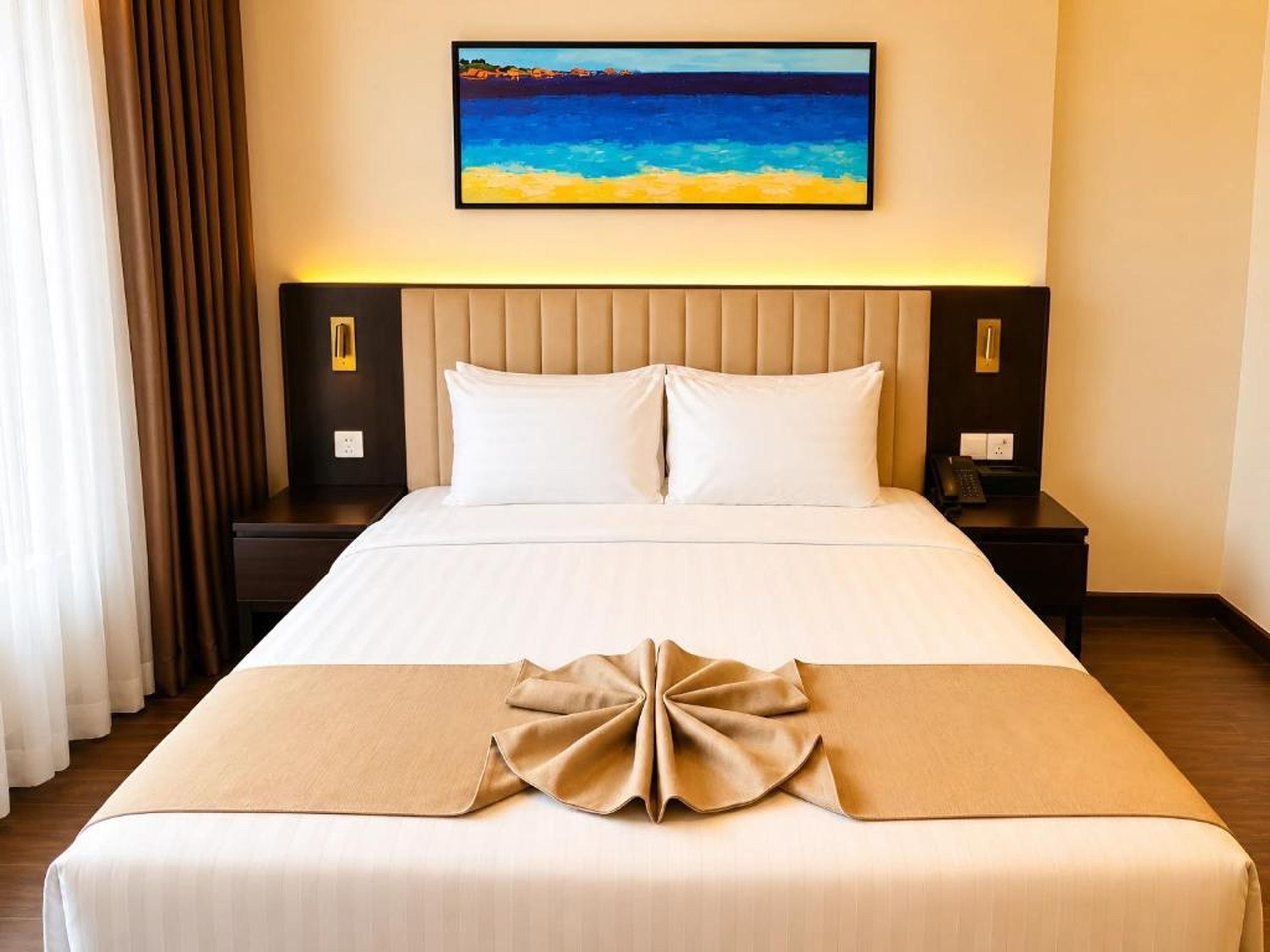 Studio, 2BR Ocean View Apartment - The Sapphire Ha Long - Hình 33