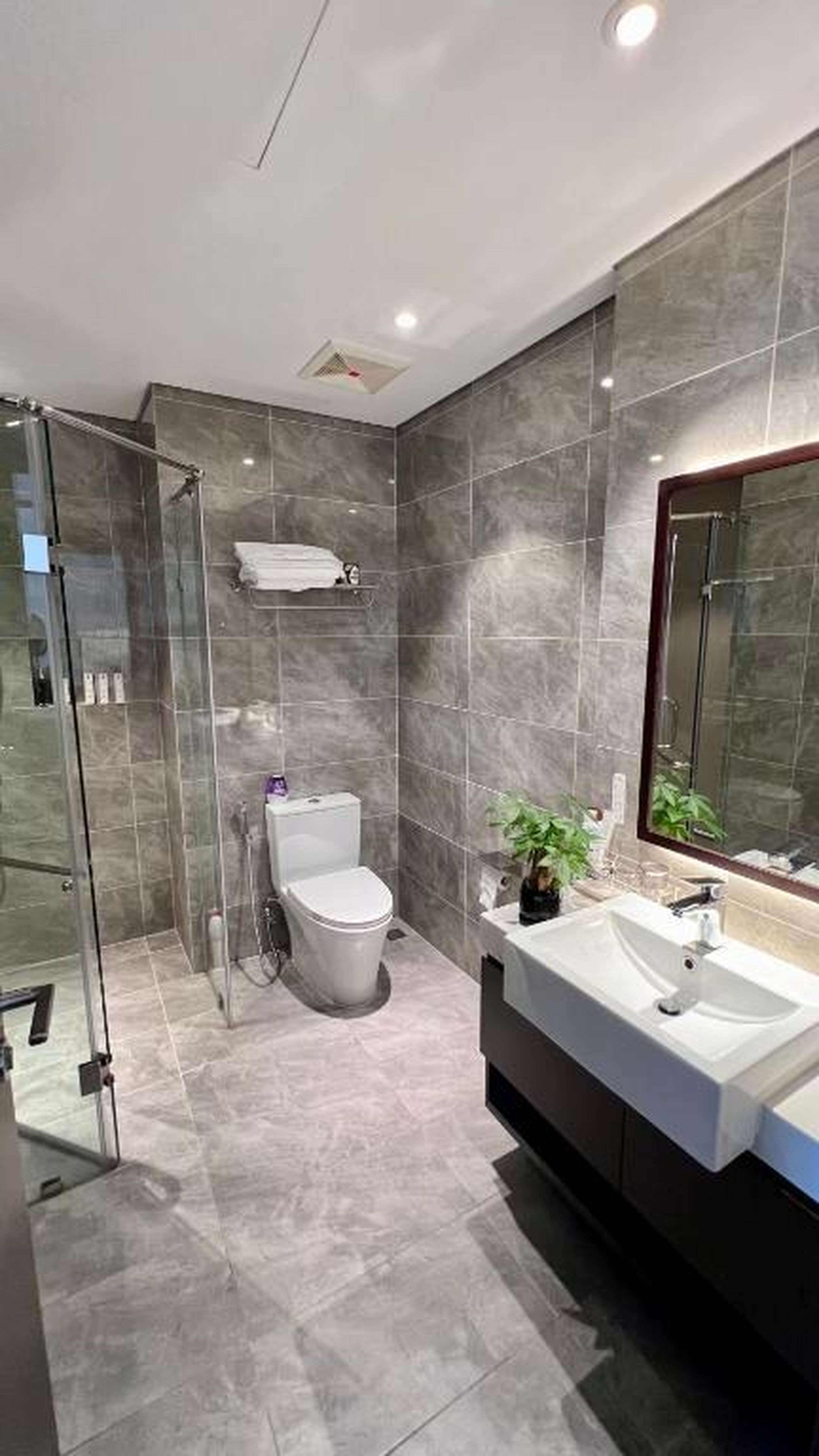 The Sapphire Ha Long Homestay - Hình 30