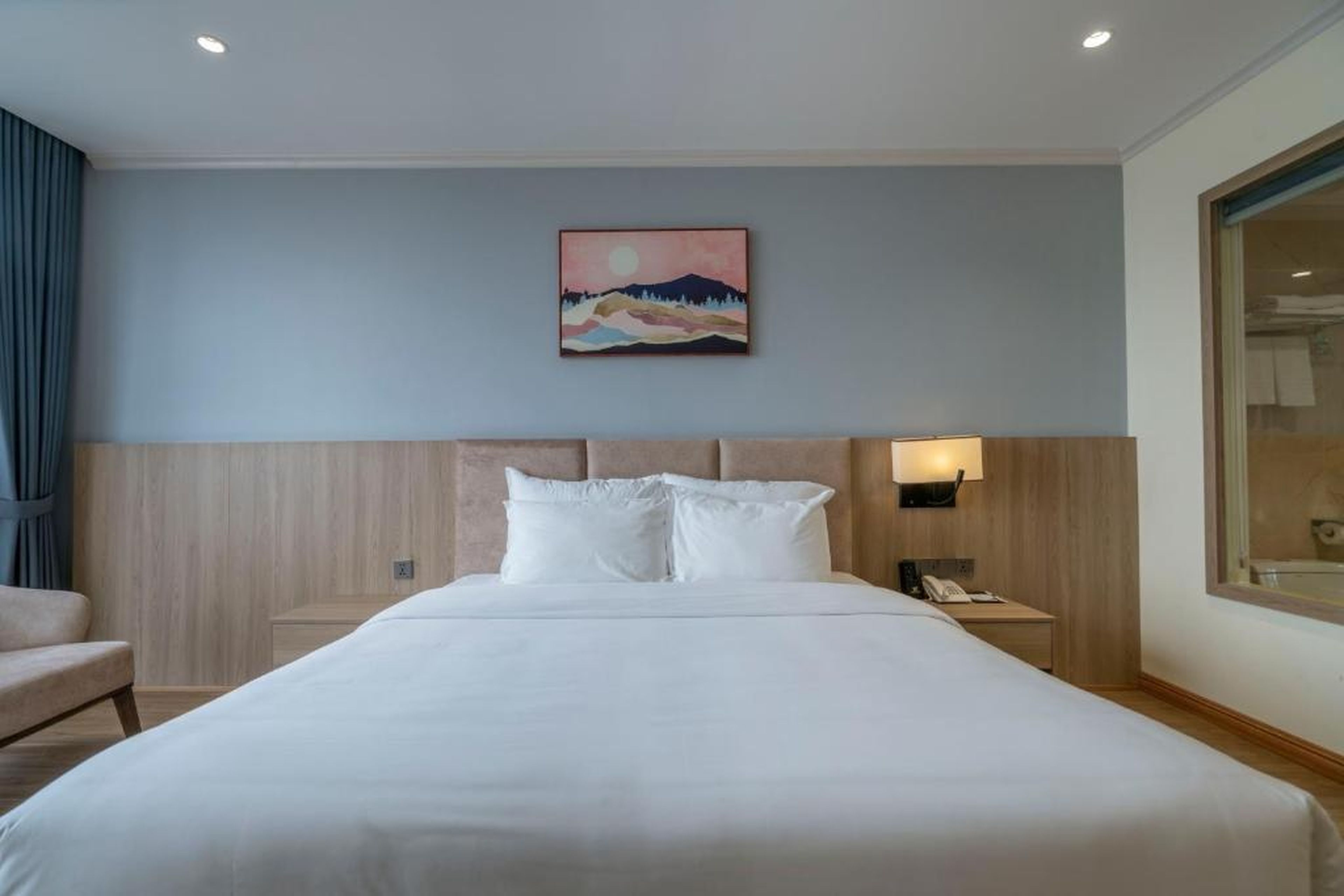 Hùng Vương Hotel - Stay 24h - Hình 30