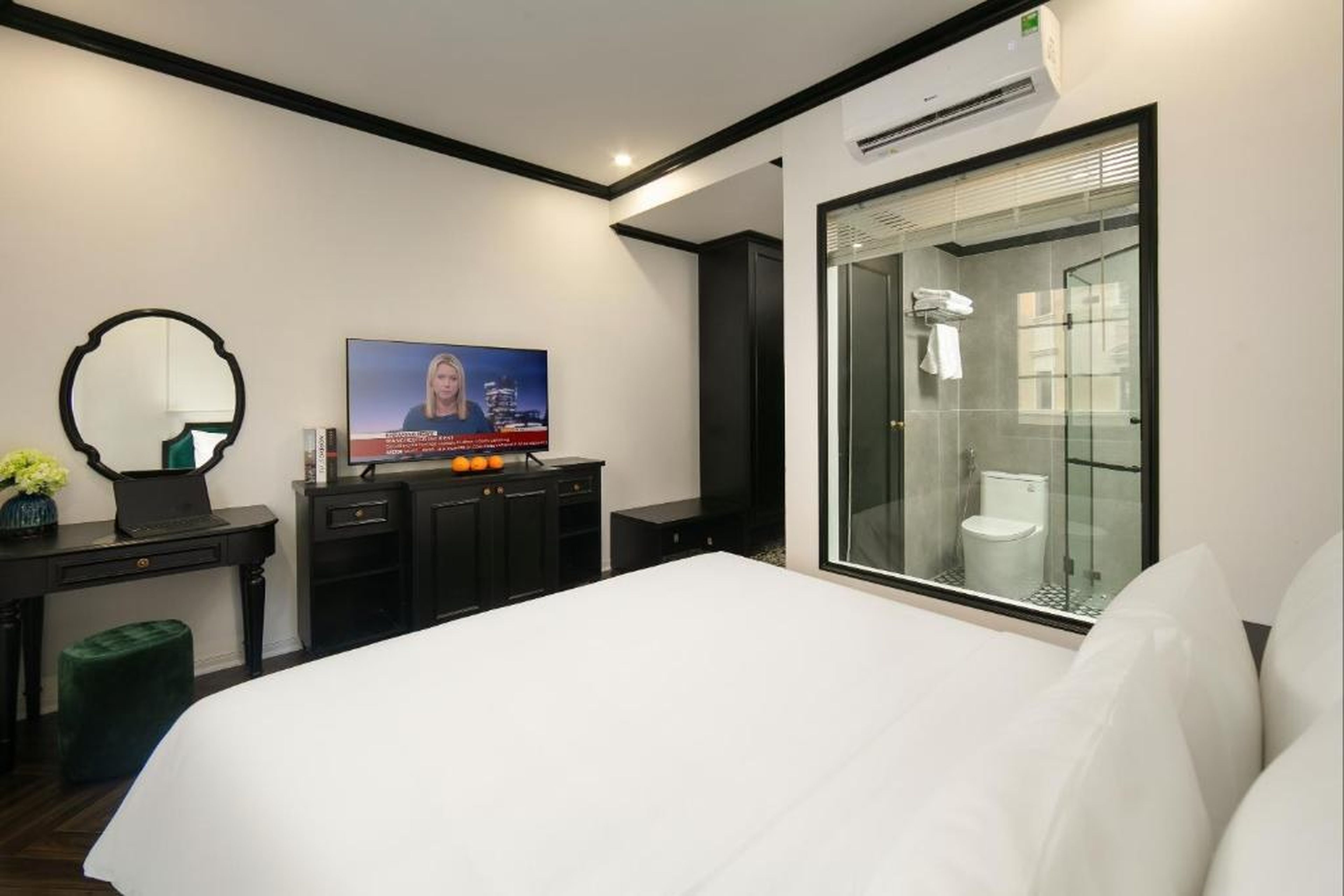 Elegant Boutique Hotel Ha Long - Hình 11