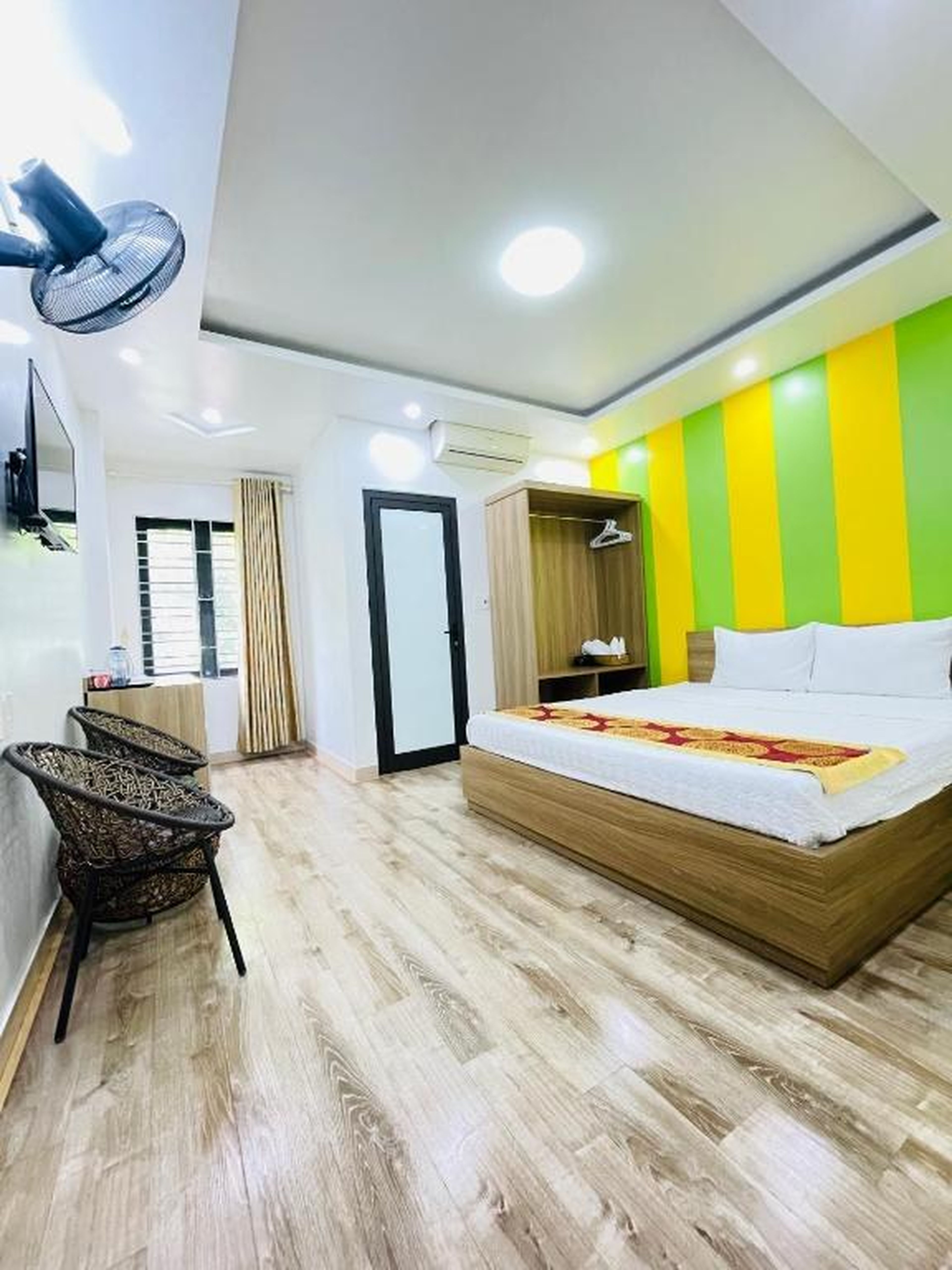Hùng Vương Hotel Hạ Long - Hình 4