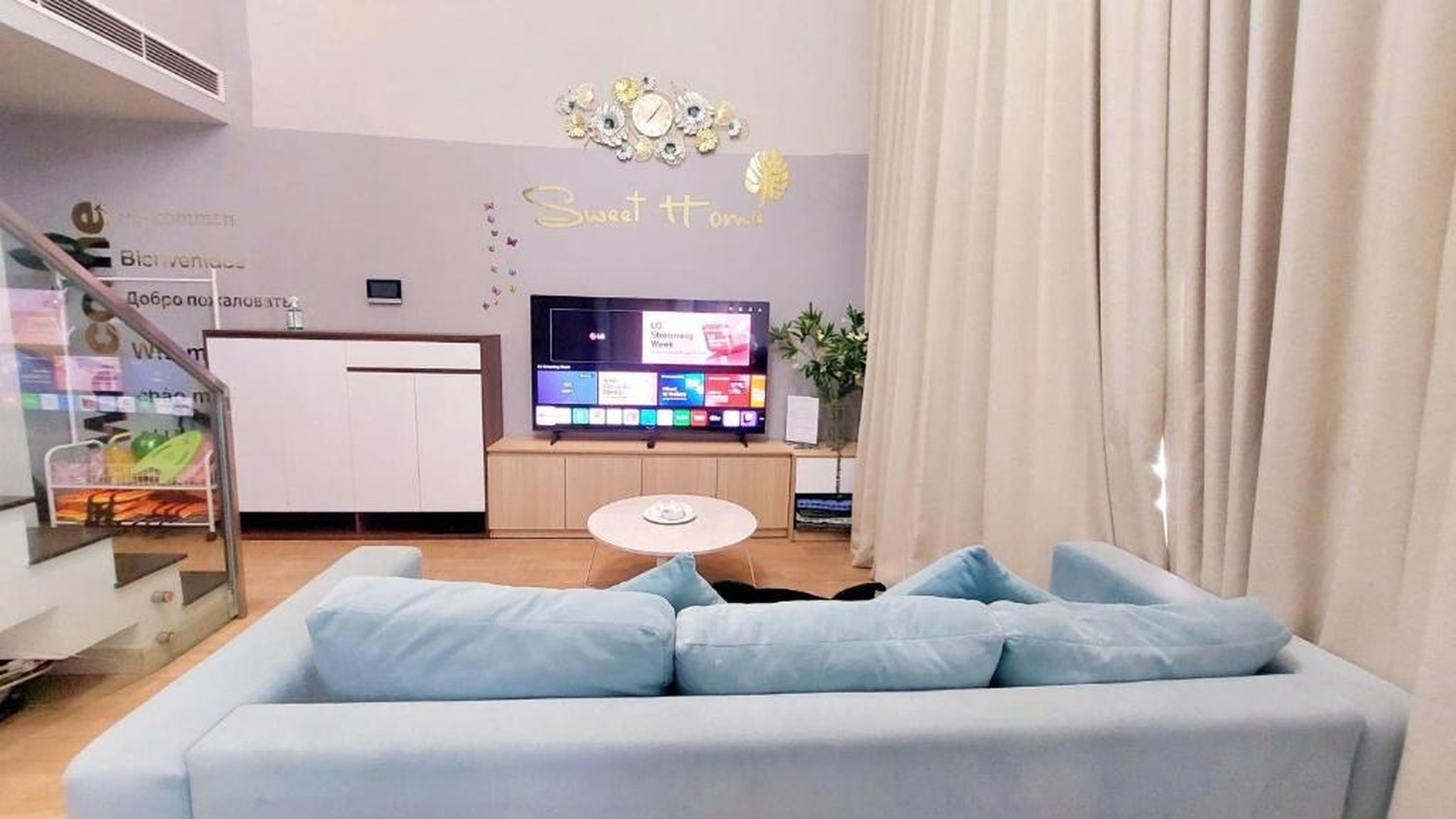 Sweet Home - Homestay apartment system at Citadines Marina Ha Long building - Hình 41