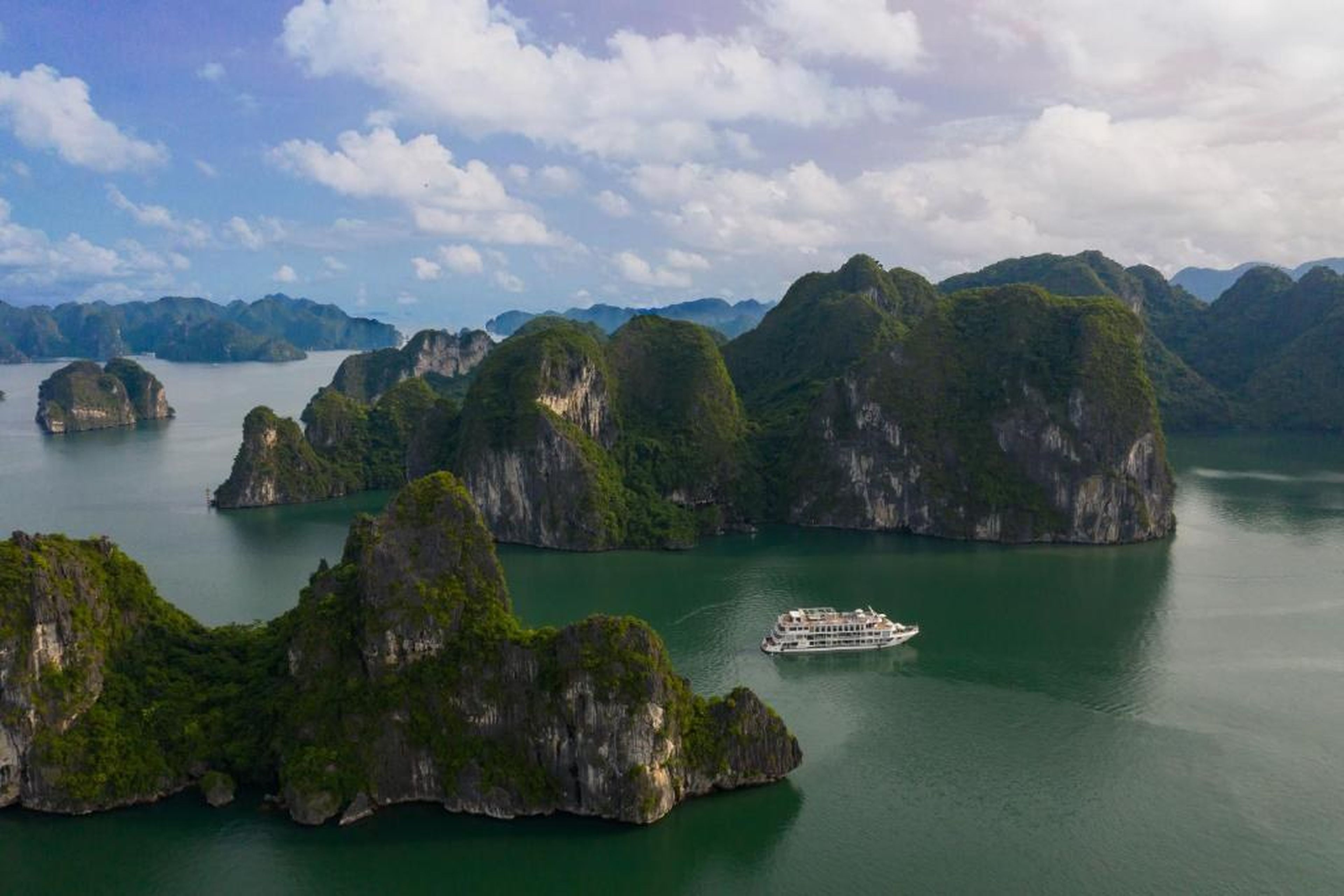 Hermes Cruises - Hình 16