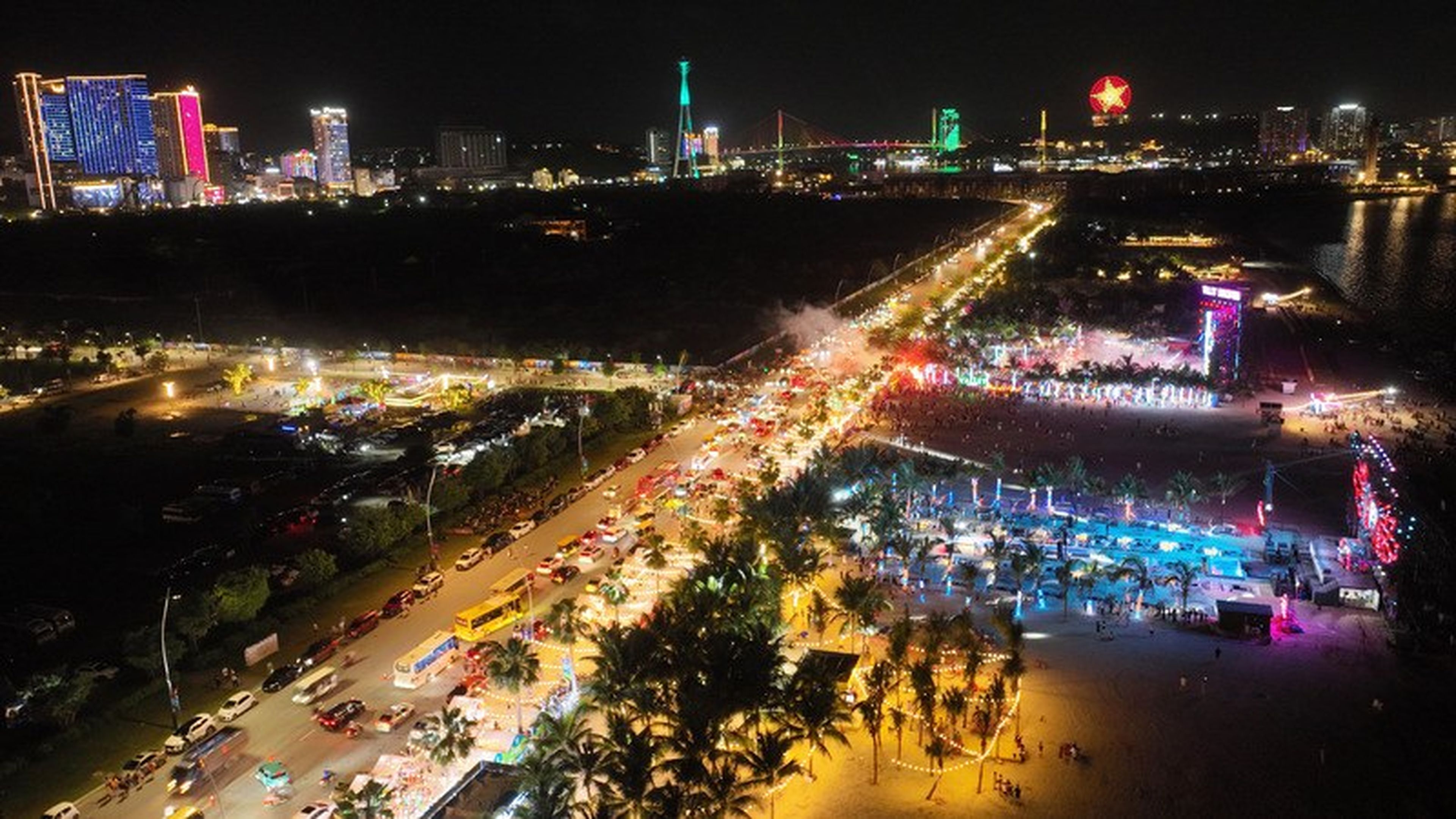 Bãi Cháy Hạ Long: Mảnh ghép dịu mát giữa ngày hè Quảng Ninh - Hình 6