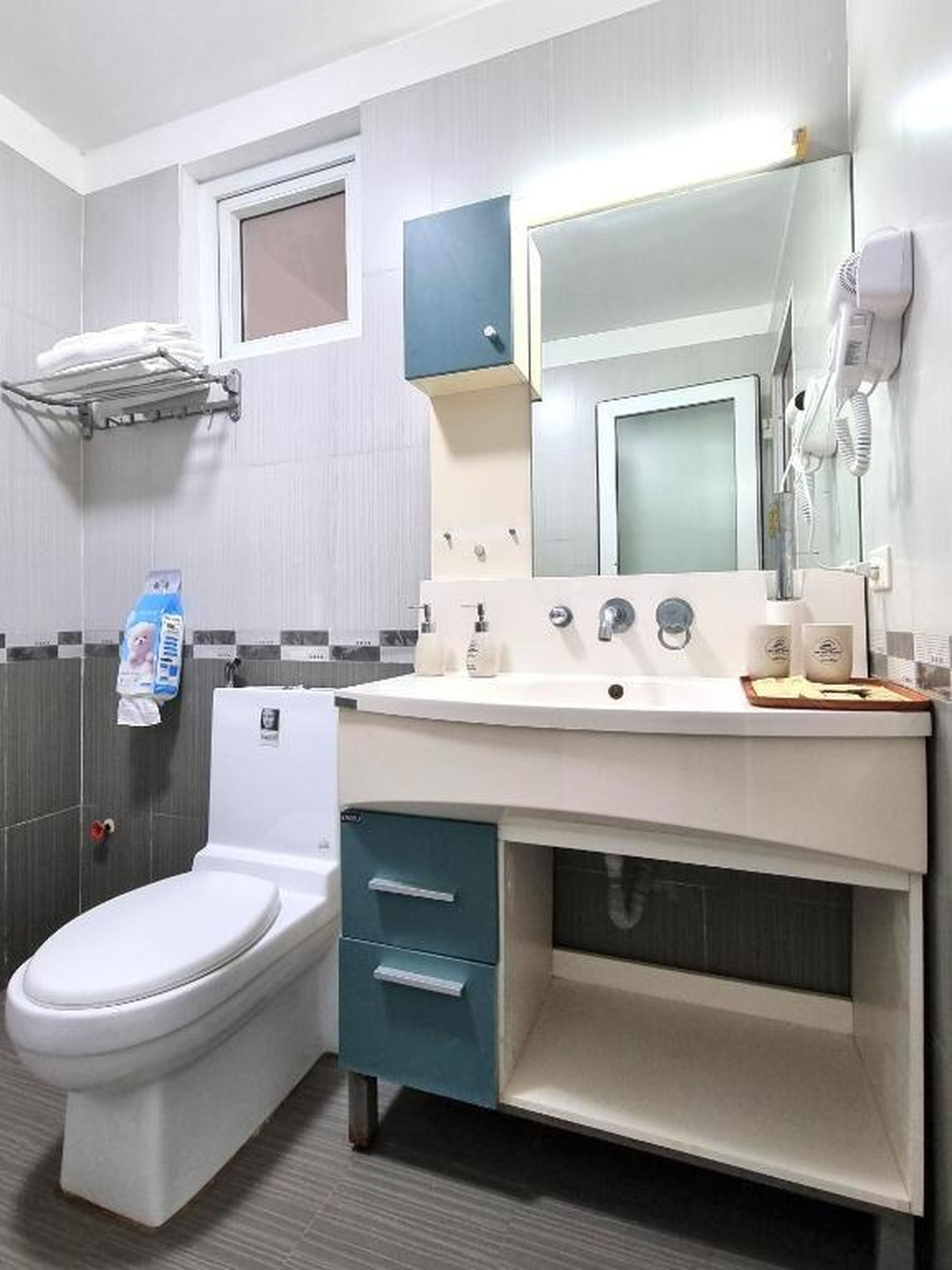 Top Hill Halong Homestay - Hình 25