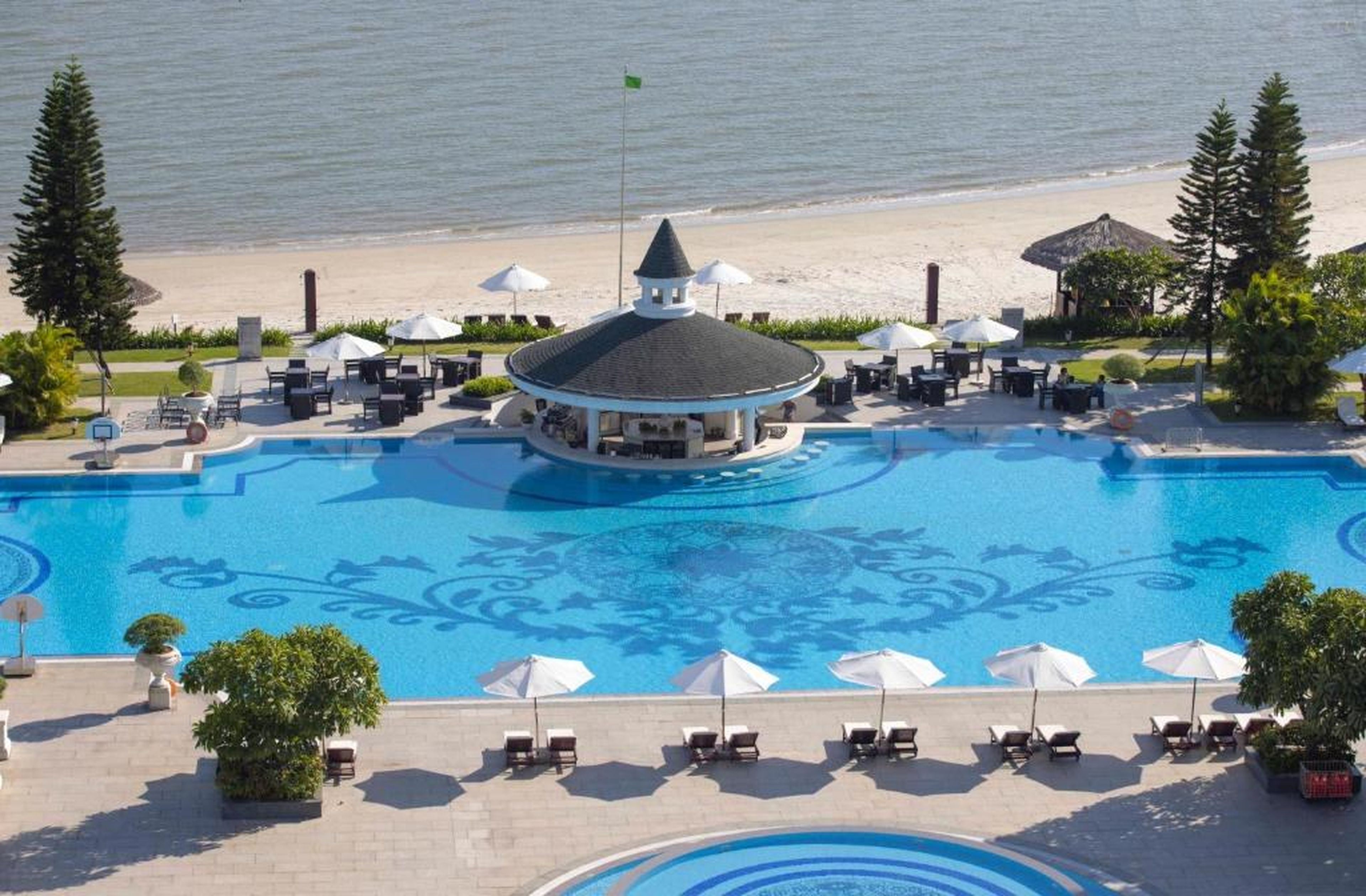 Top 3 Luxury Ha Long Resorts for Lunar New Year 2025 - Hình 4