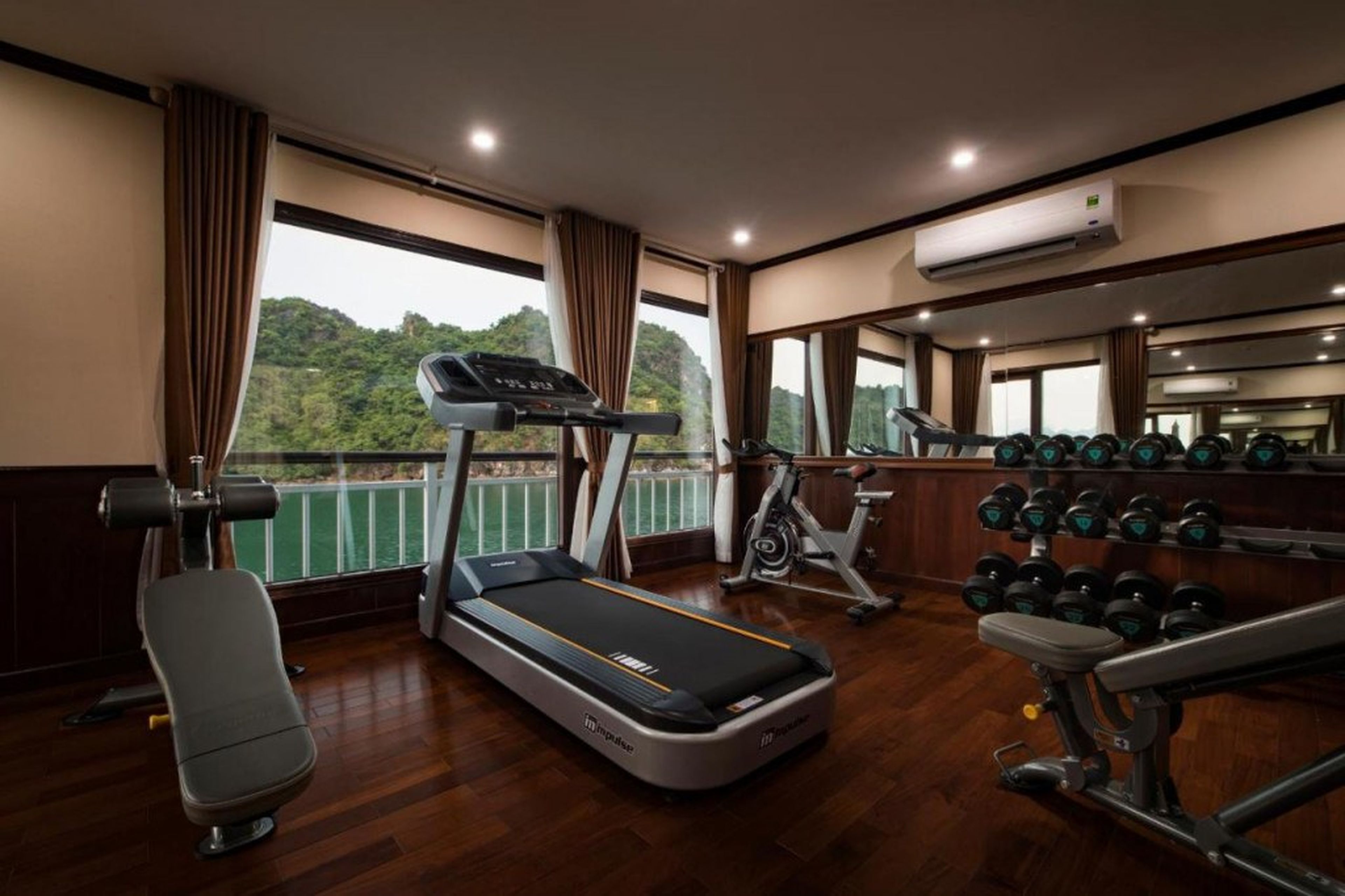 2D1N Ha Long Tour: A Luxurious Experience on the 5-Star Dora Cruise - Hình 12