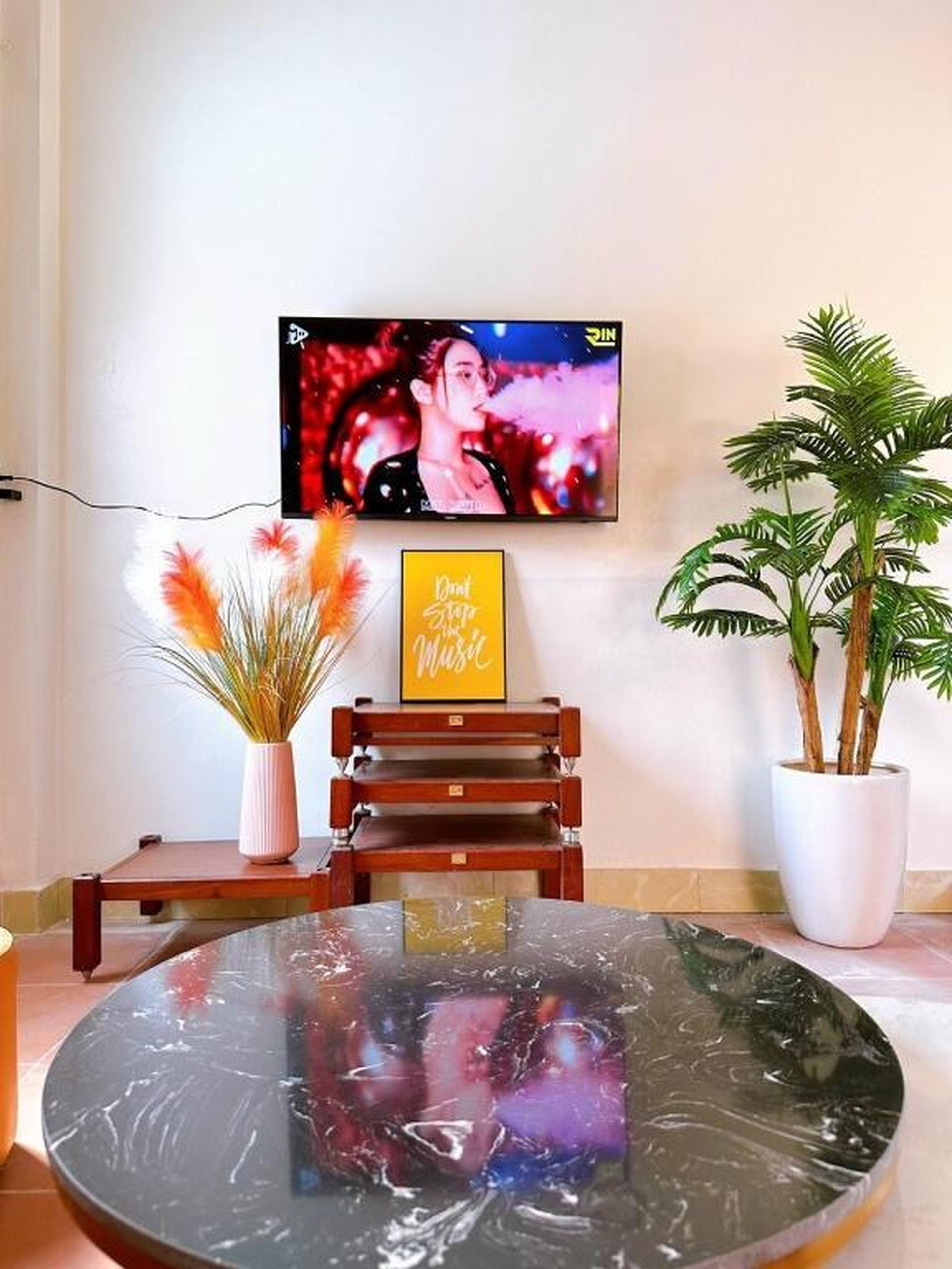 Chuỗi Homestay 8 ngủ bể bơi riêng - gần biển tại Tuần Châu - Hình 1
