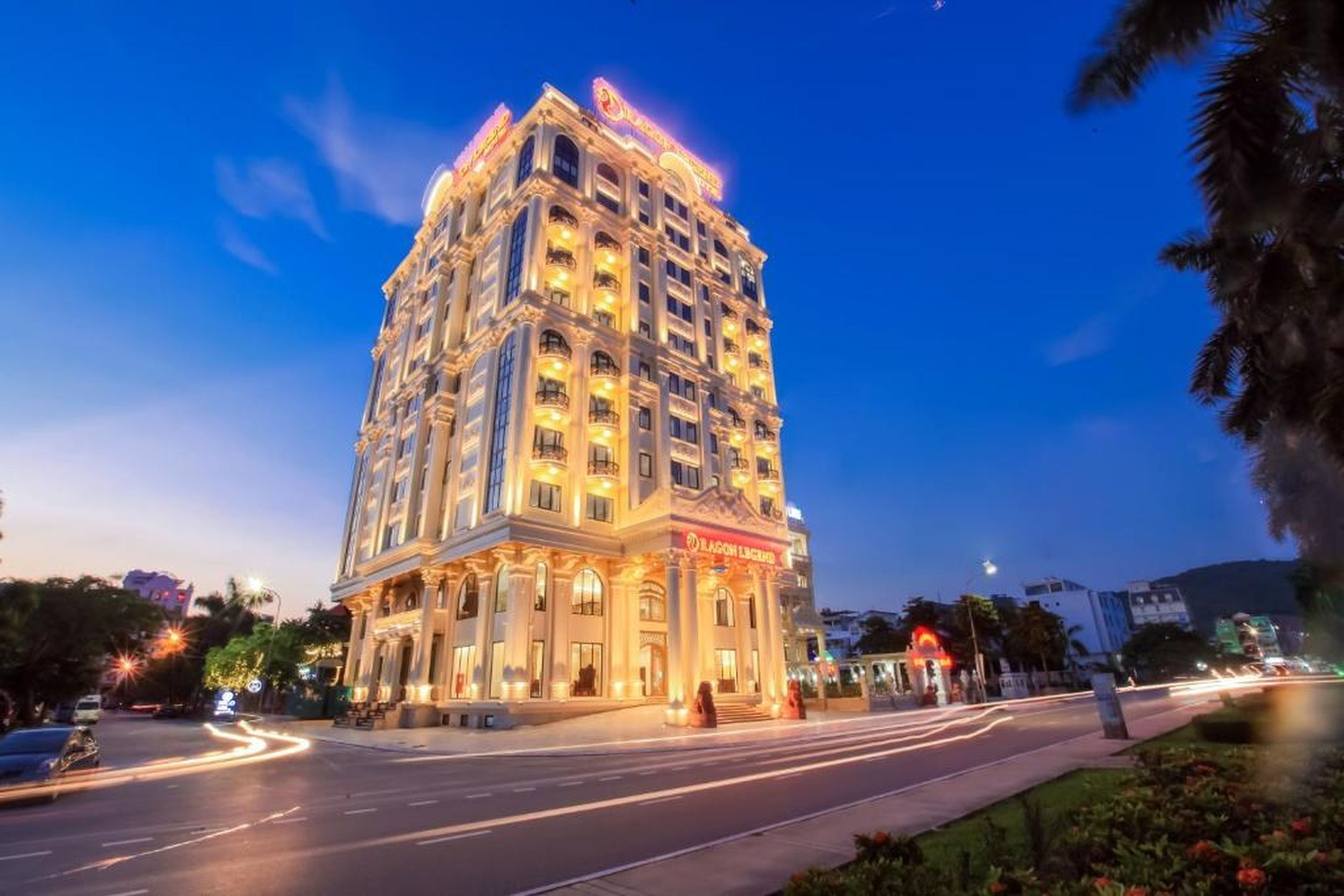Dragon Legend Hotel - Hình 2