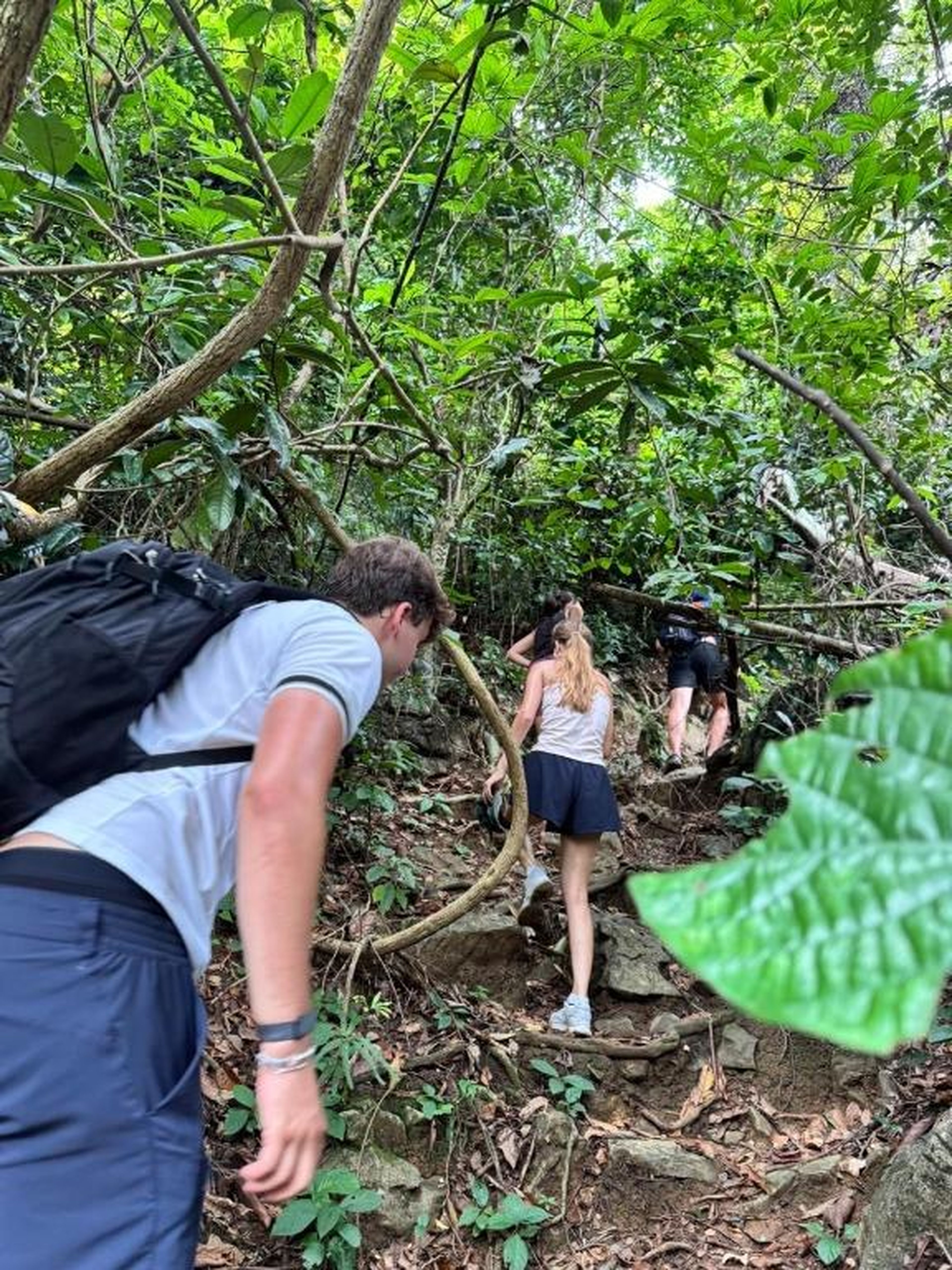 UniCharm Cruise - Hidden Route 2 Bays & Viet Hai village - Hình 46