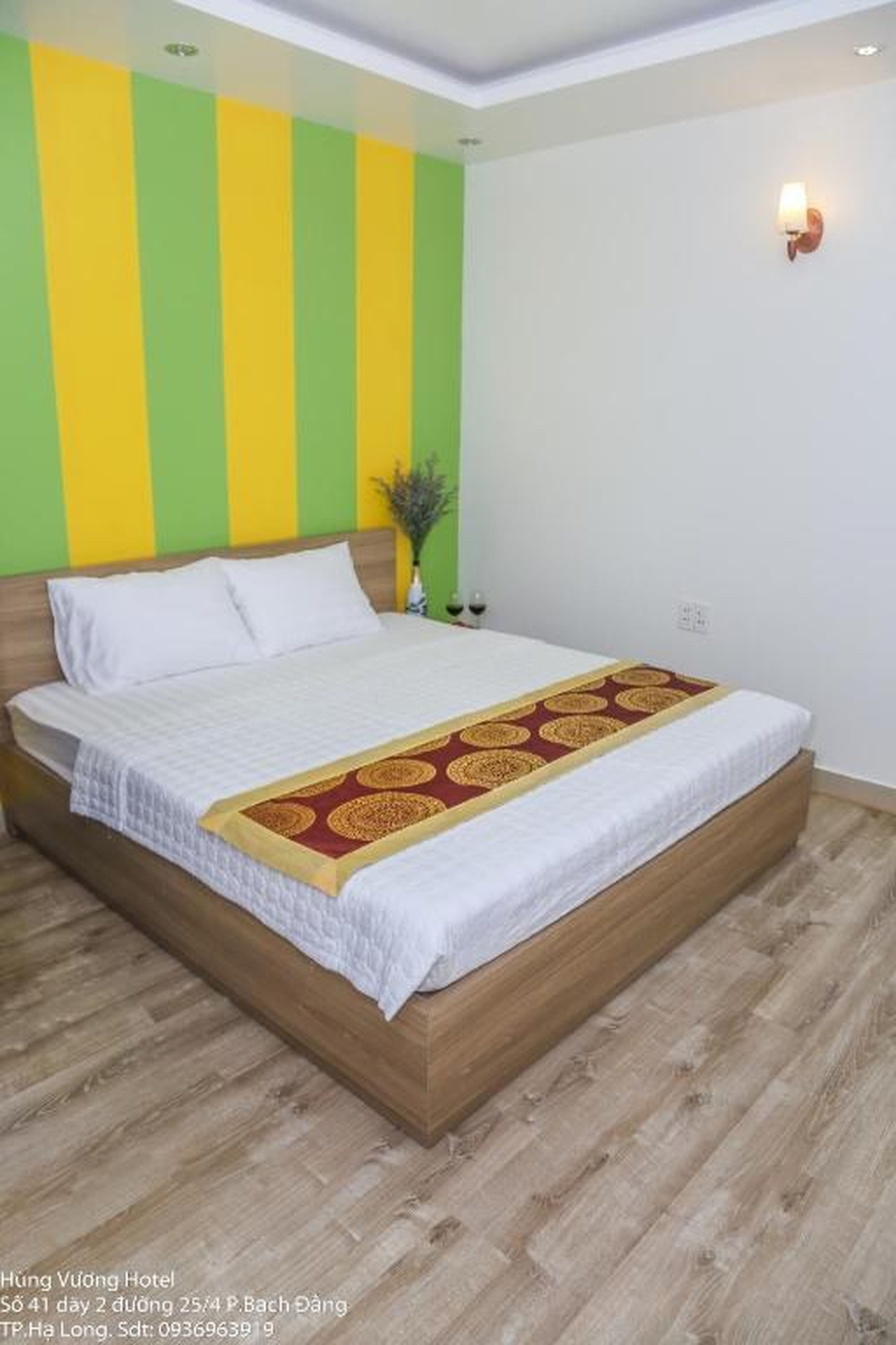 Hùng Vương Hotel Hạ Long - Hình 24