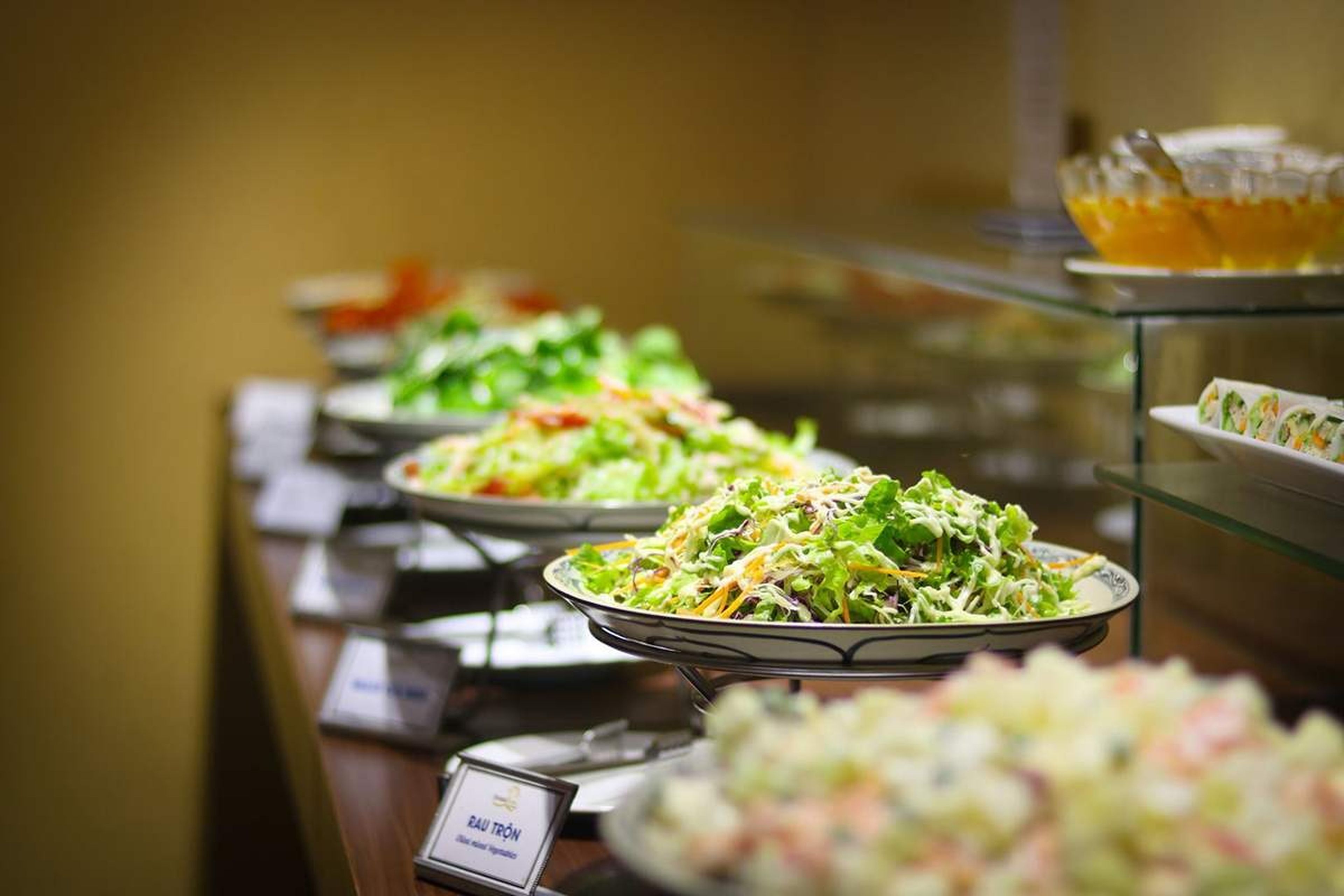 Nhà hàng Sen Á Đông Hạ Long - Buffet hải sản sang, xịn, mịn - Hình 1