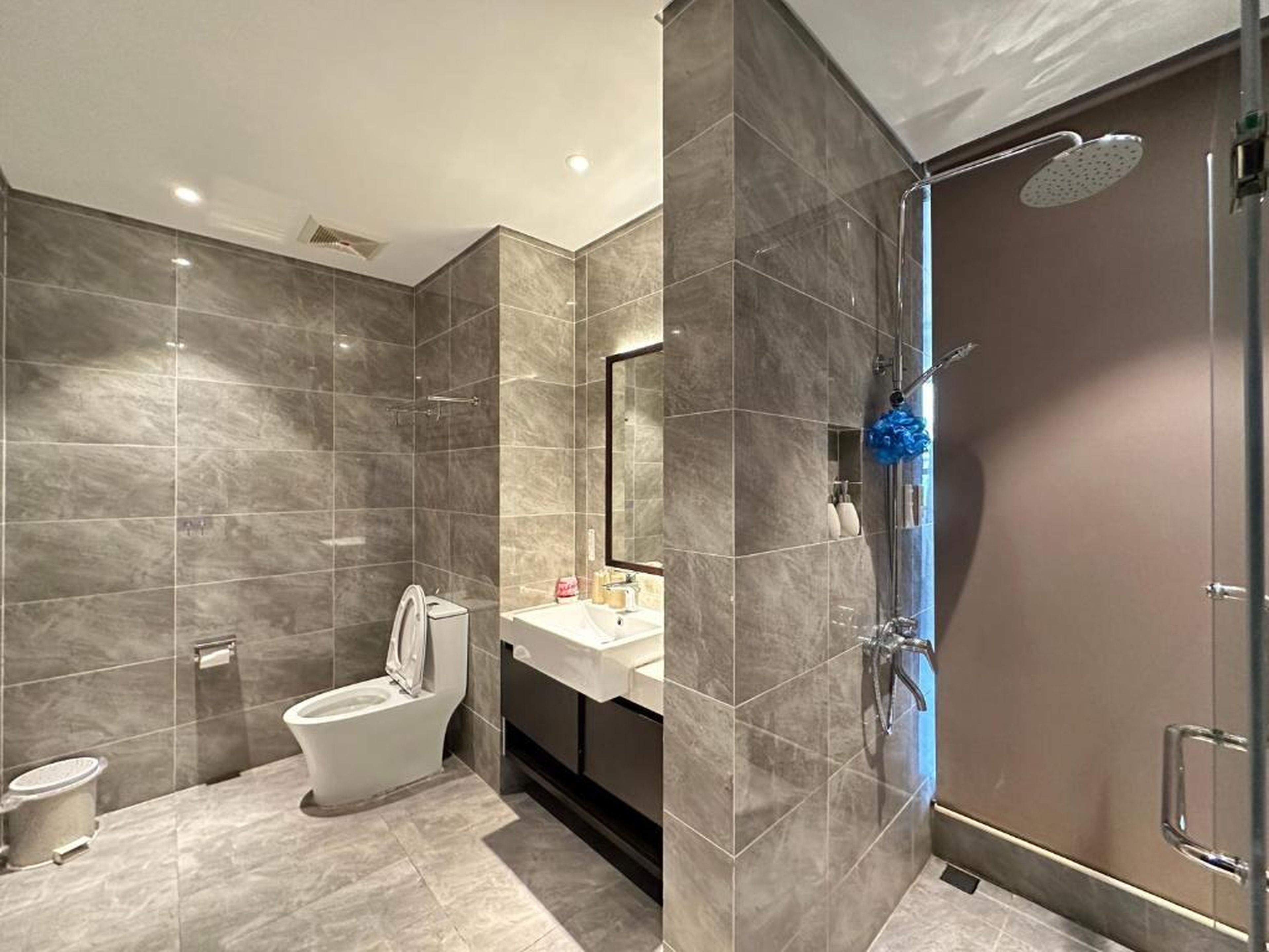 16 Apartment - Studio Sapphire Halong - Hình 15