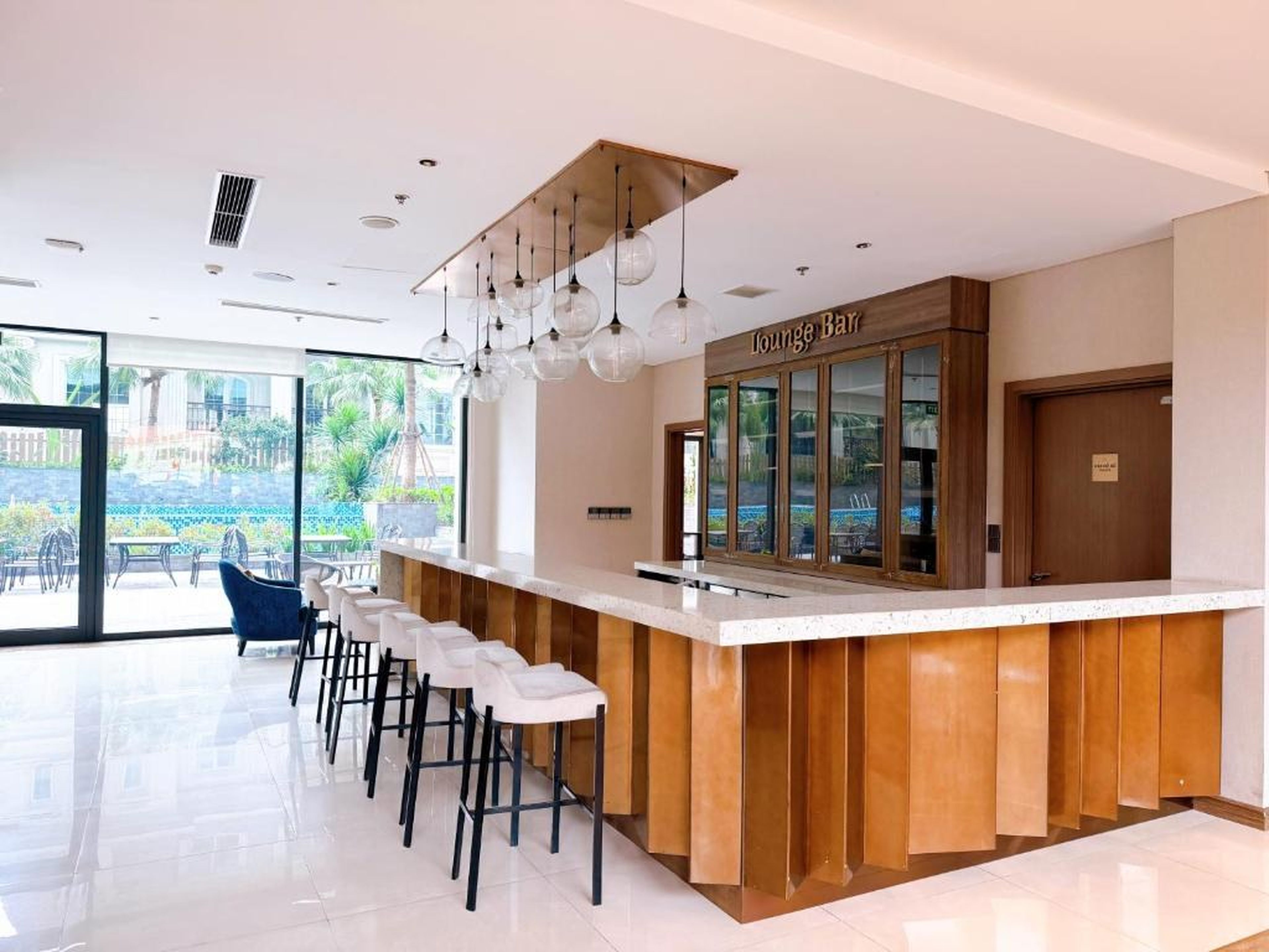 Studio, 2BR Ocean View Apartment - The Sapphire Ha Long - Hình 3