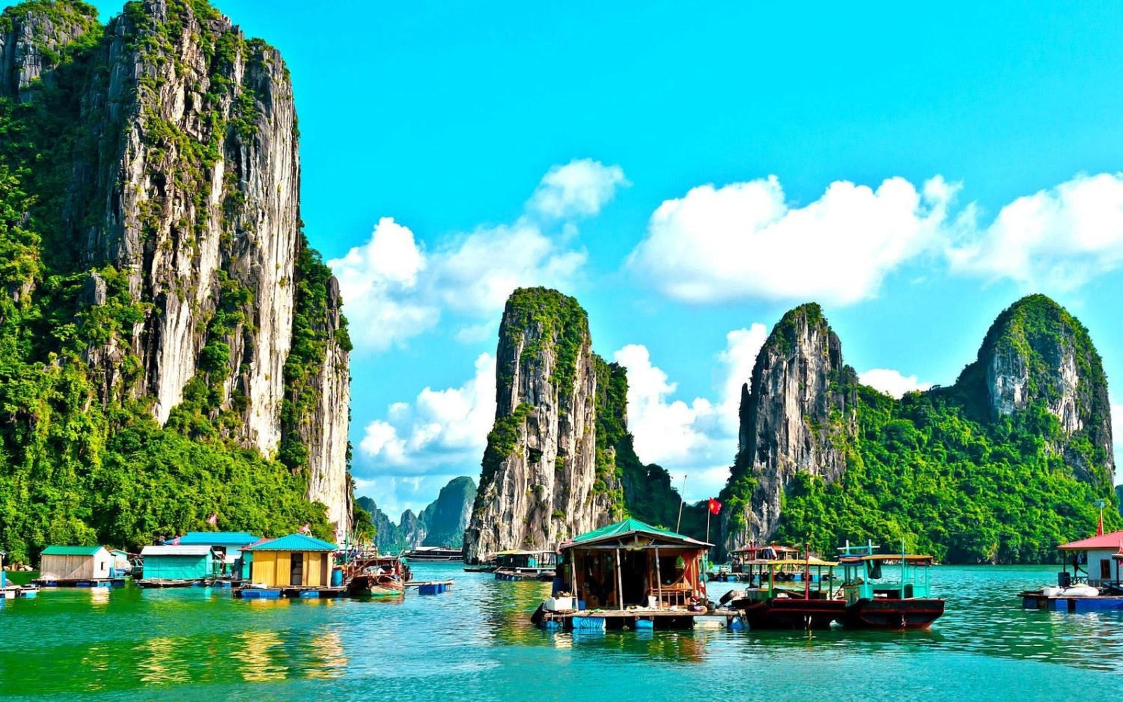 Review du lịch Hạ Long tháng 4 có gì đặc sắc? - Hình 4